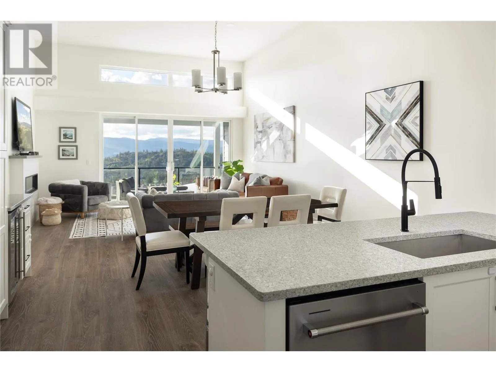 269 Diamond Way Unit# 5