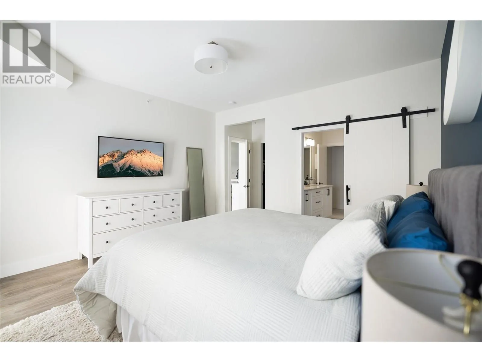 269 Diamond Way Unit# 5
