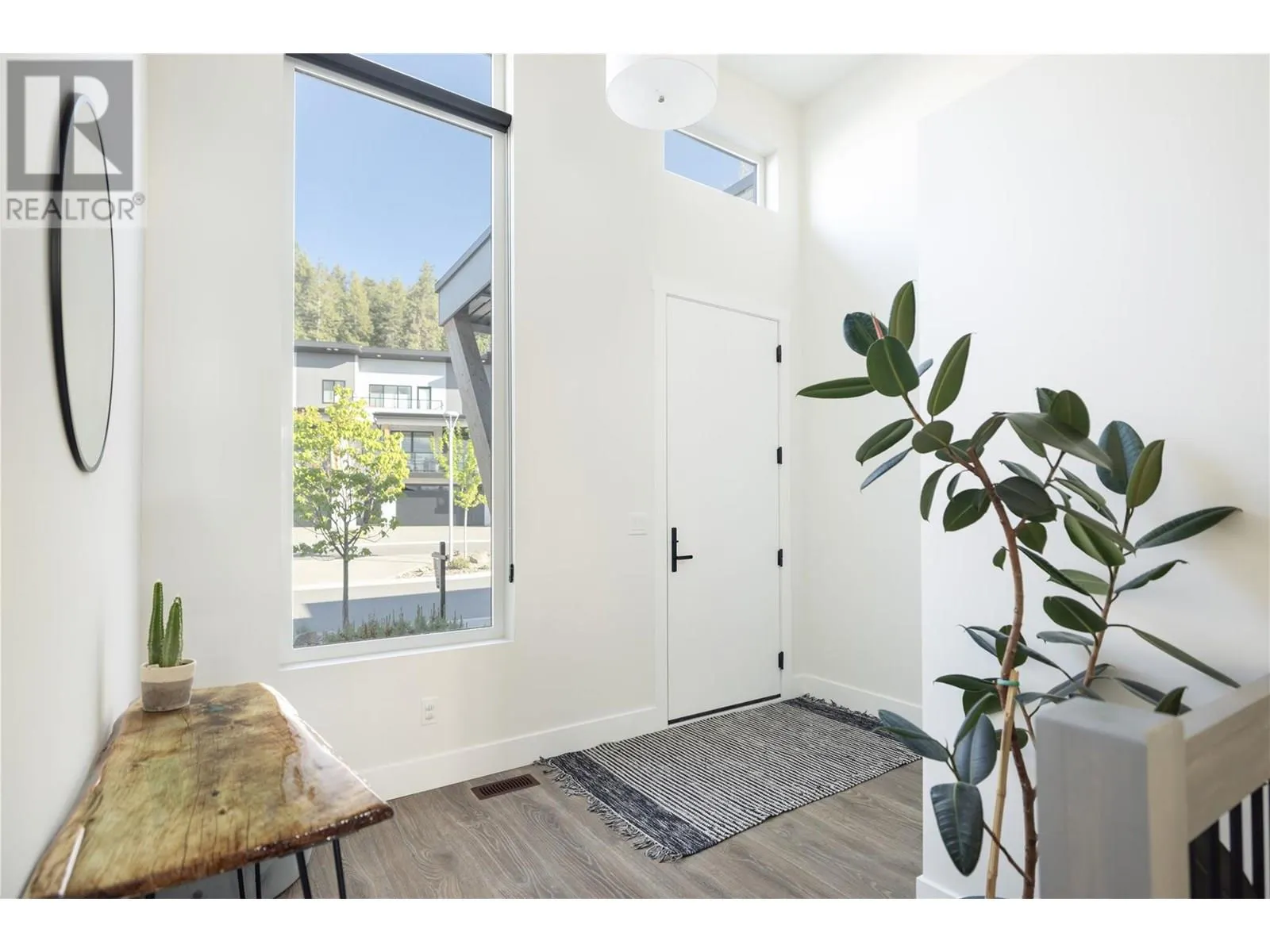 269 Diamond Way Unit# 5