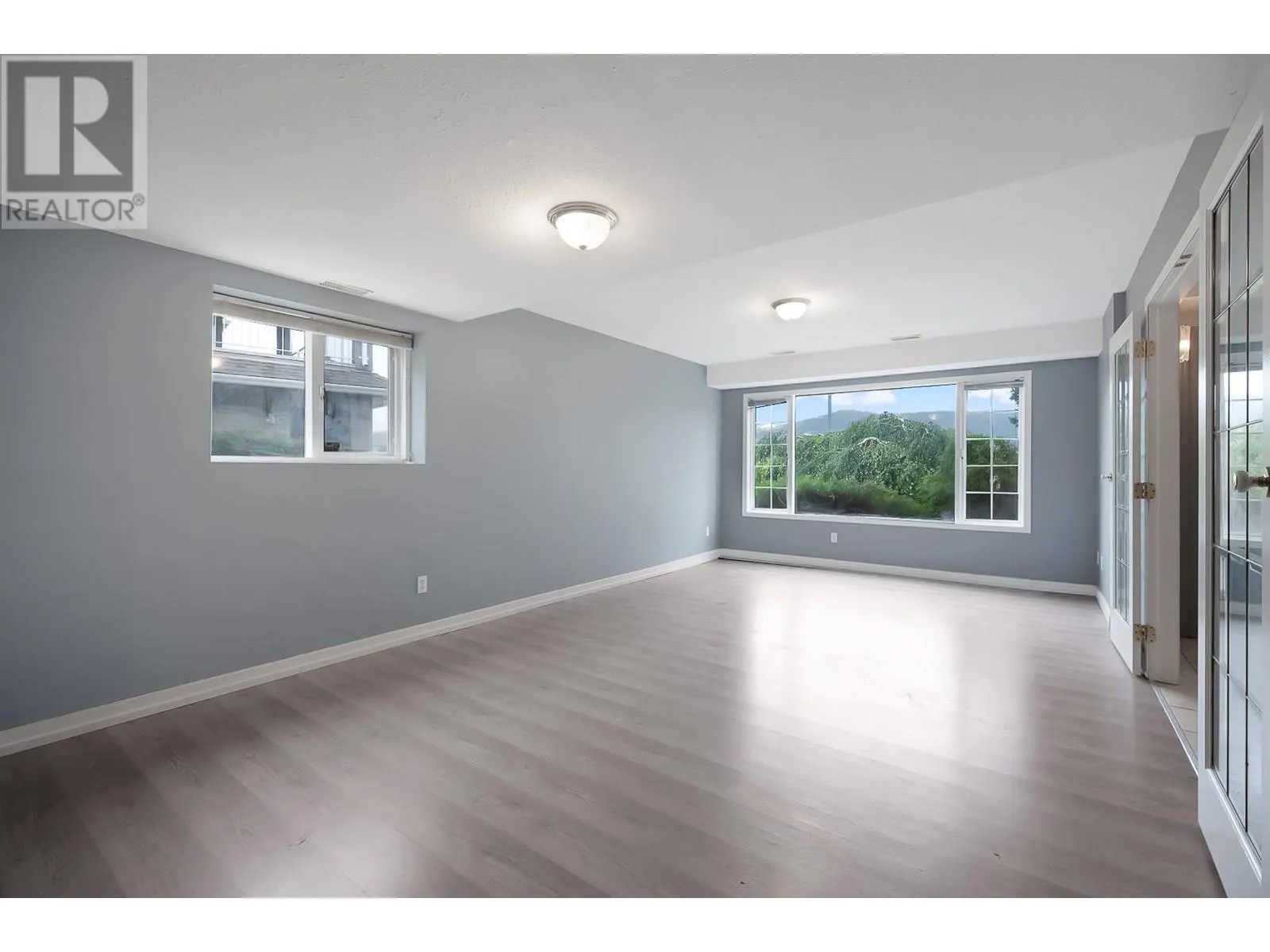7067 Amber Drive