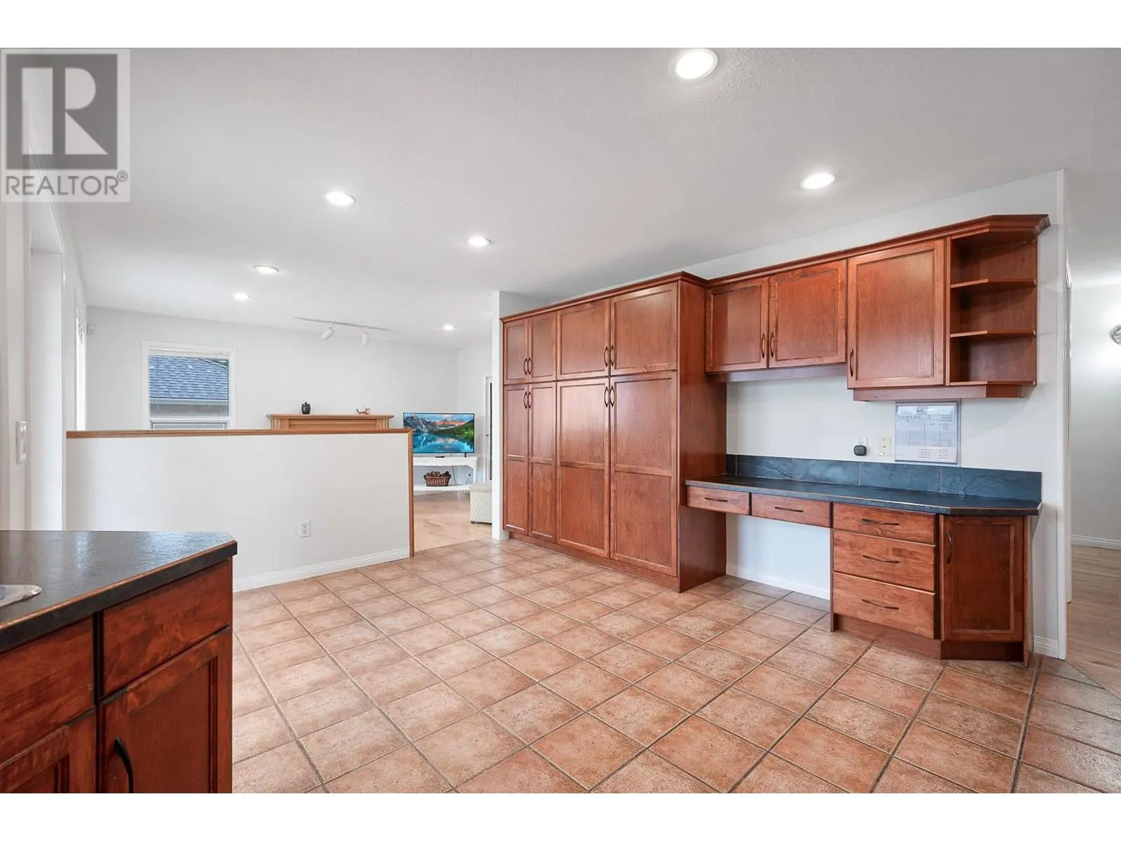 7067 Amber Drive