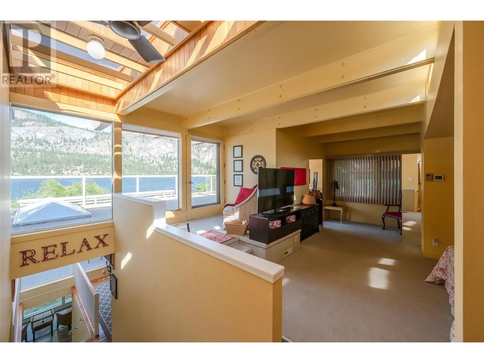 3120 Vaseux Lake Crescent