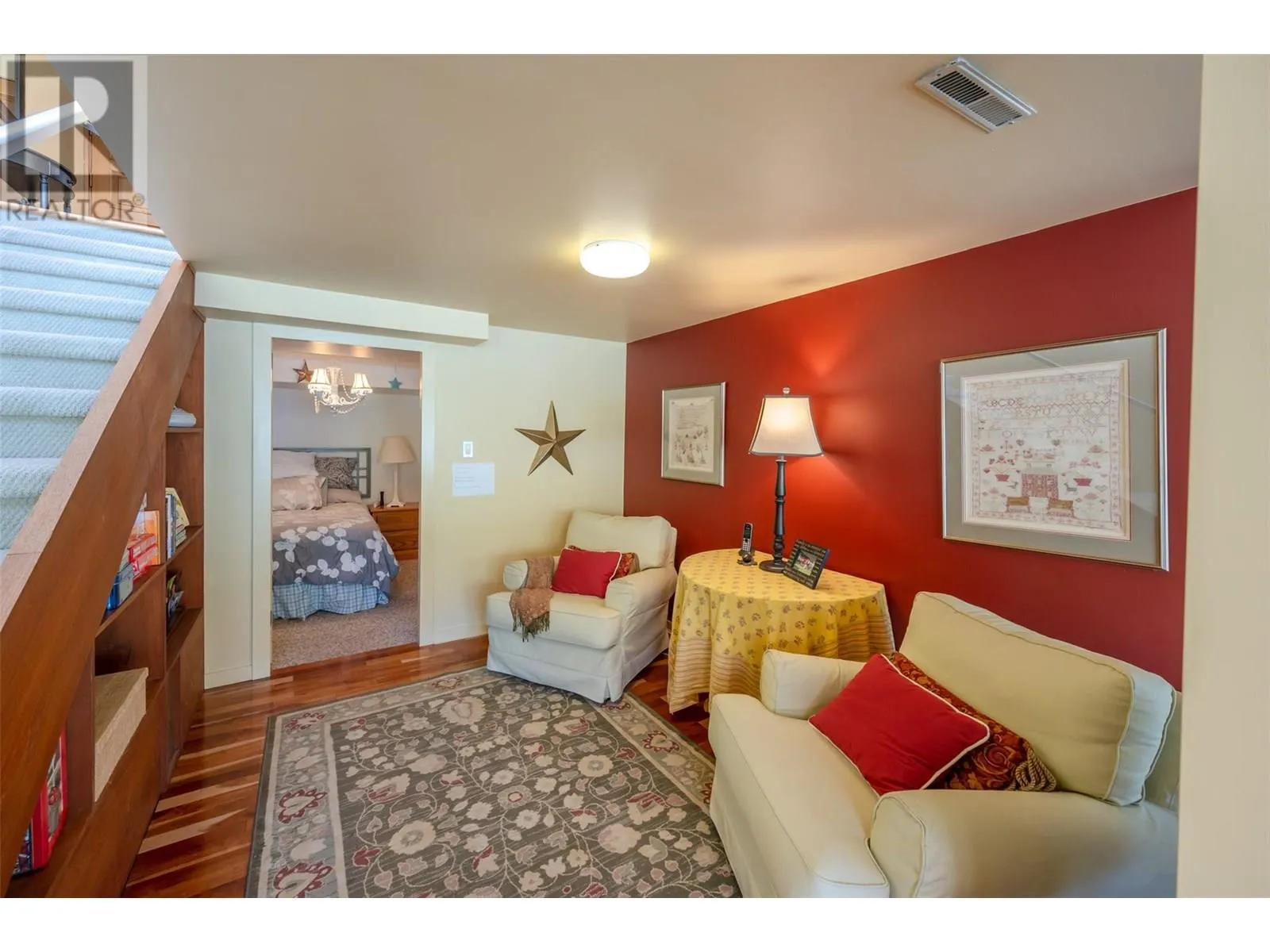 3120 Vaseux Lake Crescent