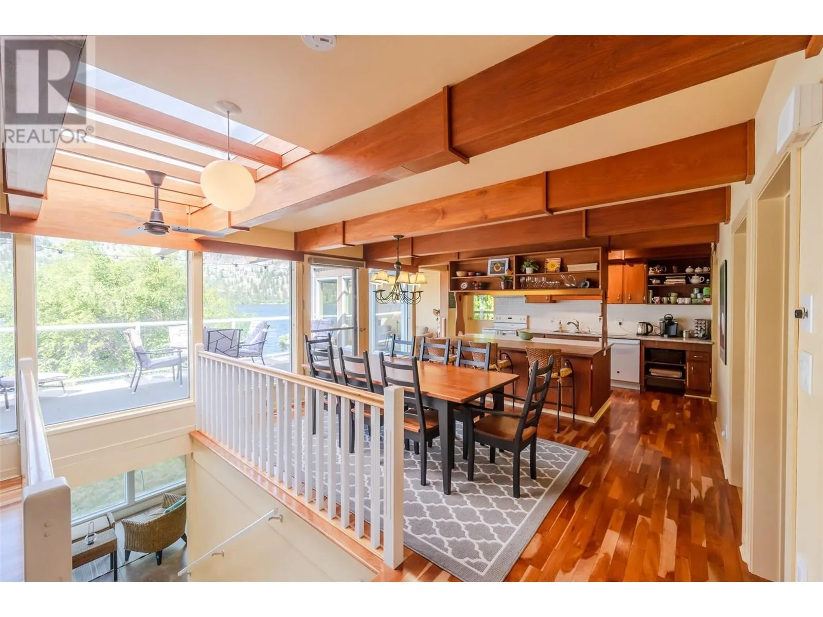 3120 Vaseux Lake Crescent