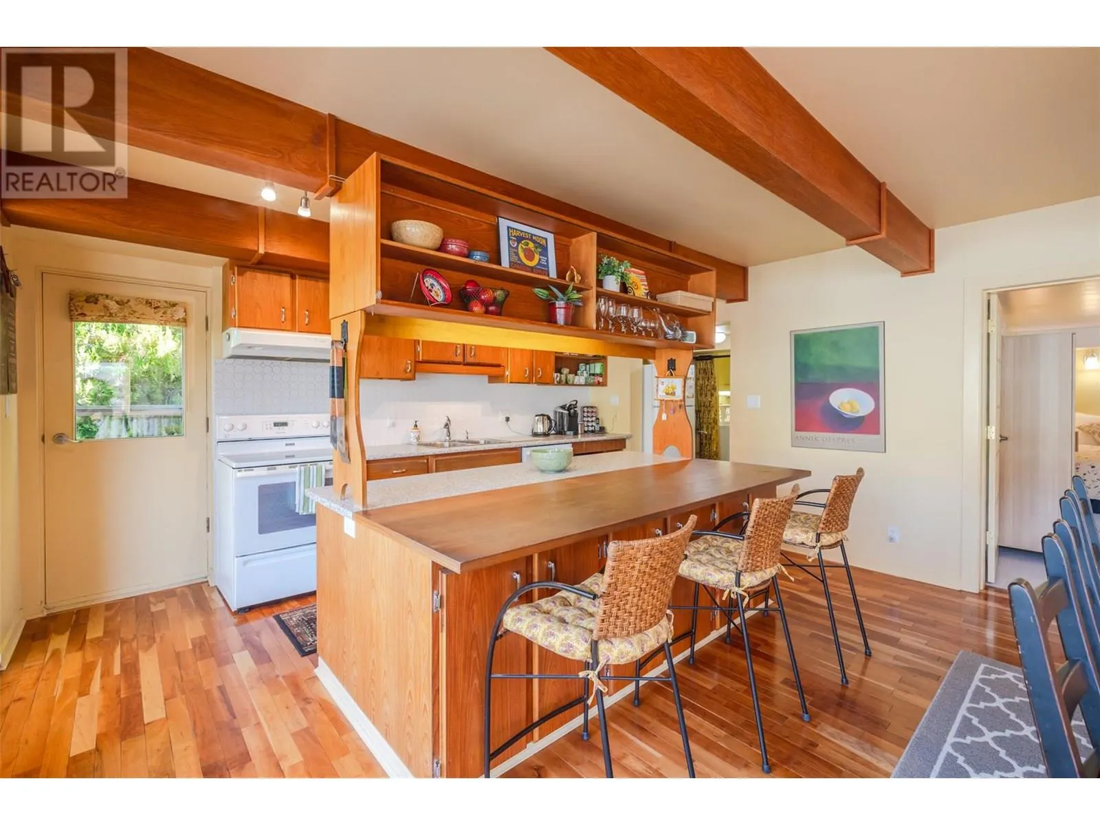 3120 Vaseux Lake Crescent