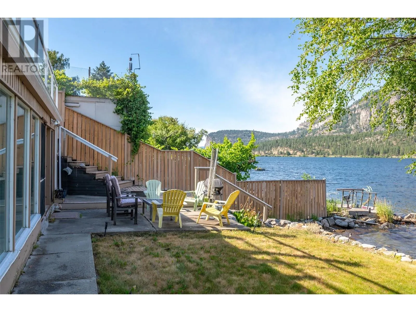 3120 Vaseux Lake Crescent