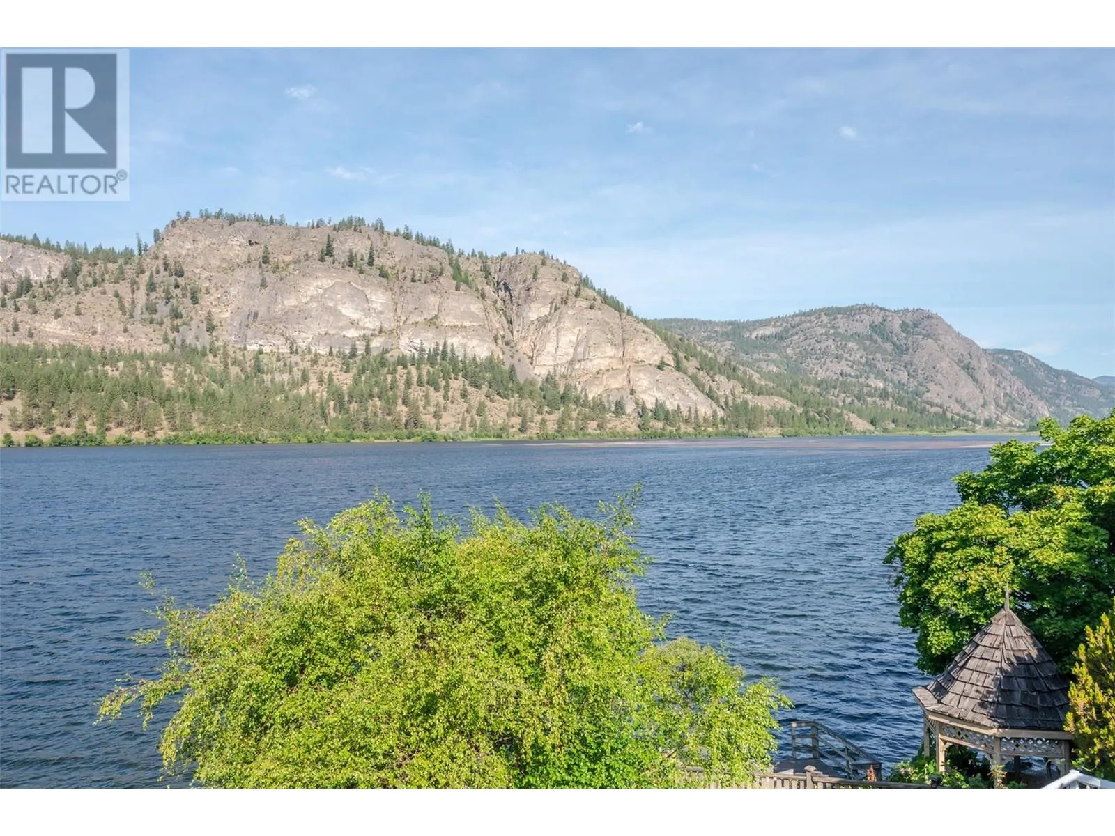 3120 Vaseux Lake Crescent
