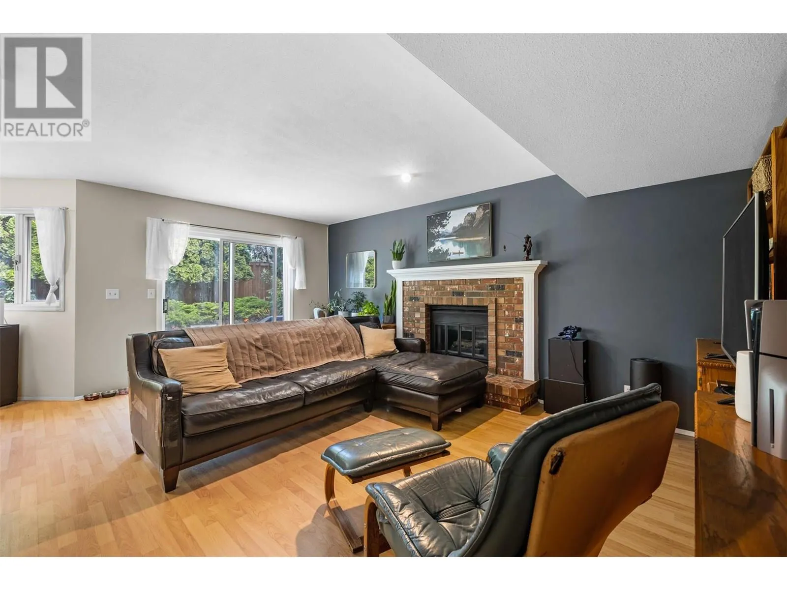 1170 Wintergreen Crescent