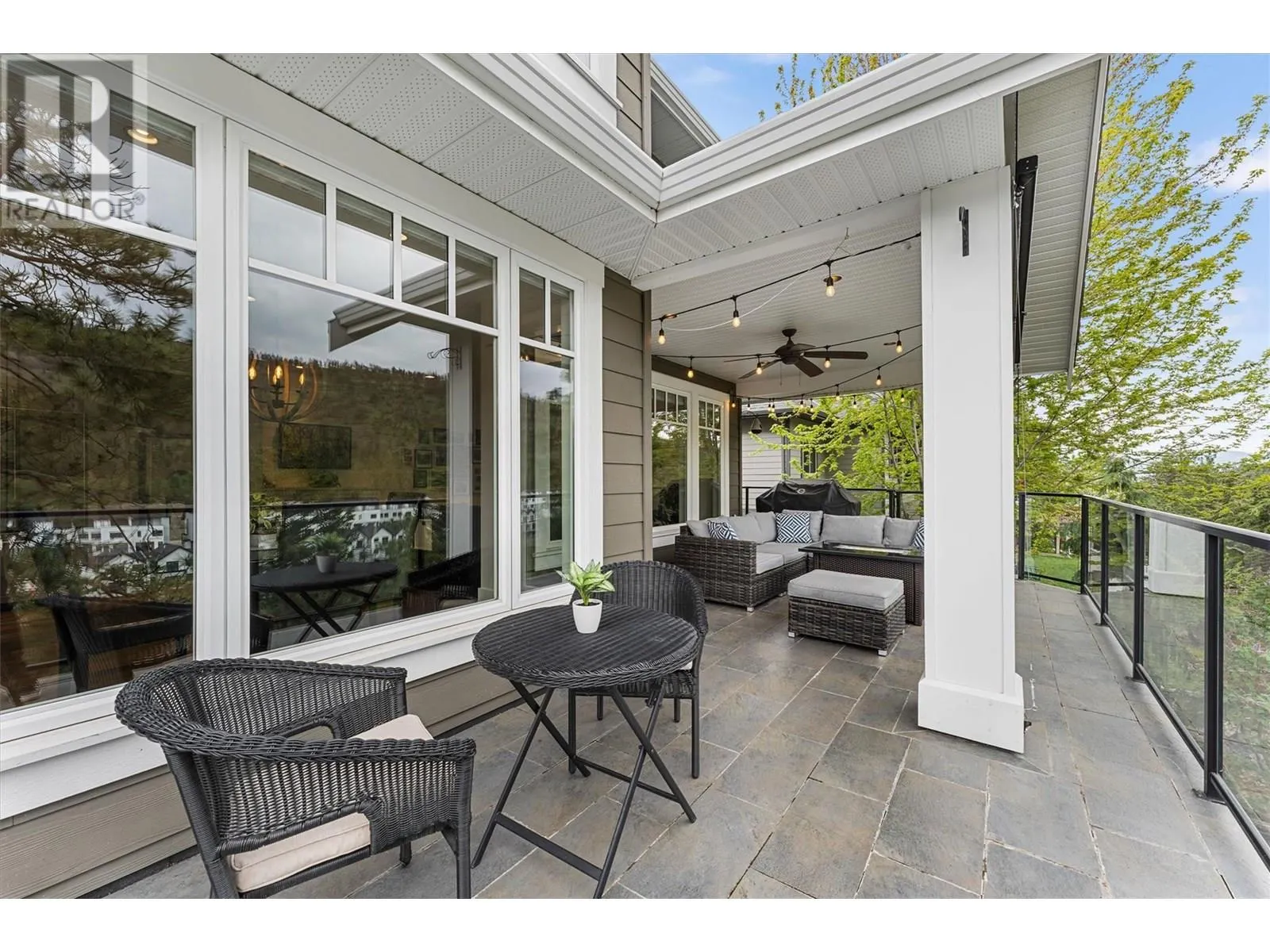 982 Long Ridge Court