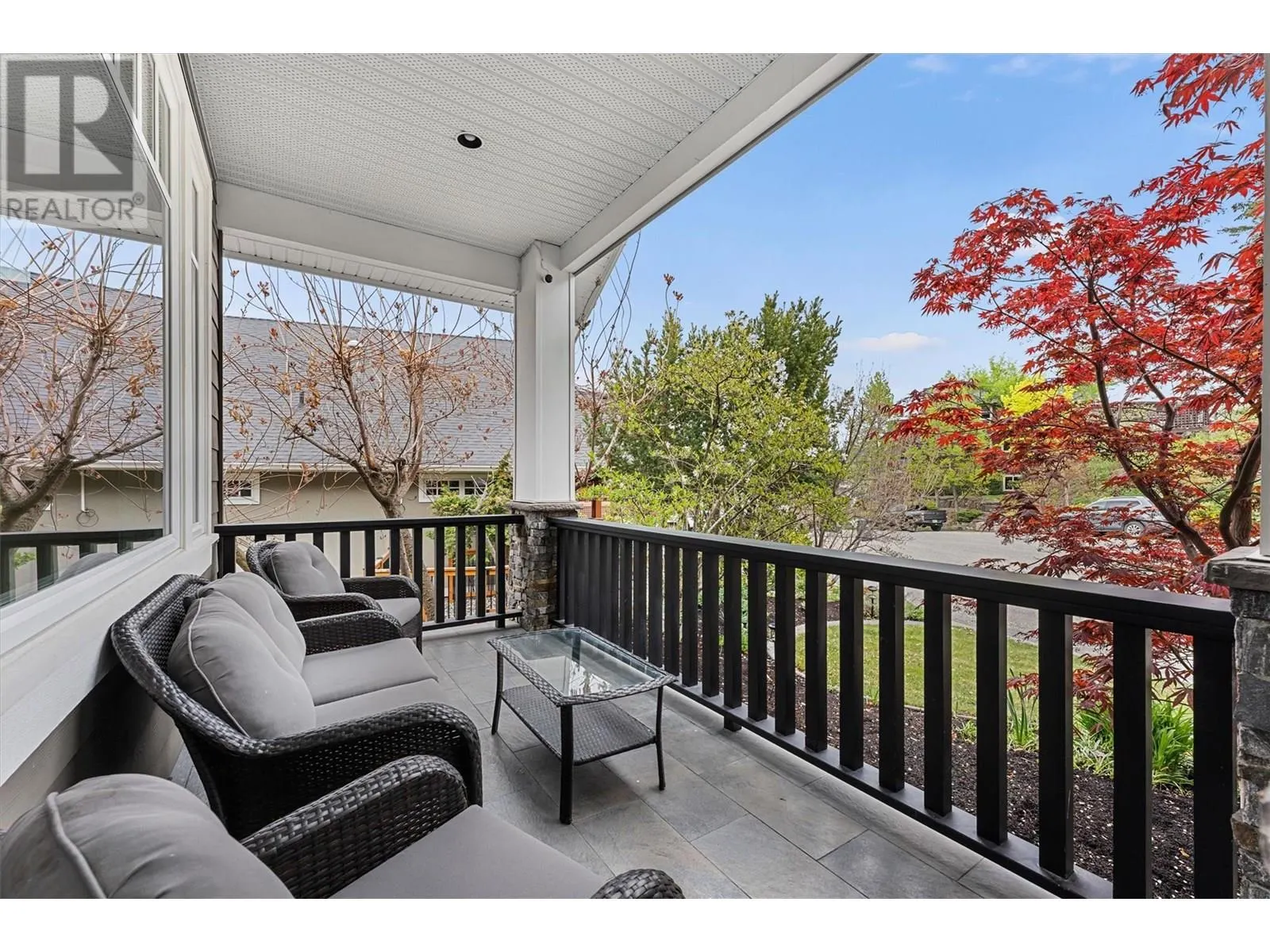 982 Long Ridge Court