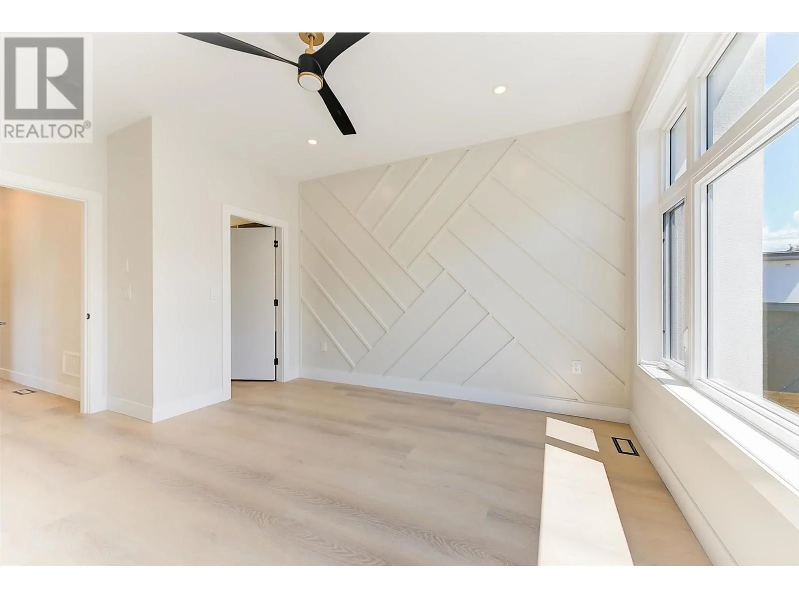 839 Lawson Avenue Unit# 3