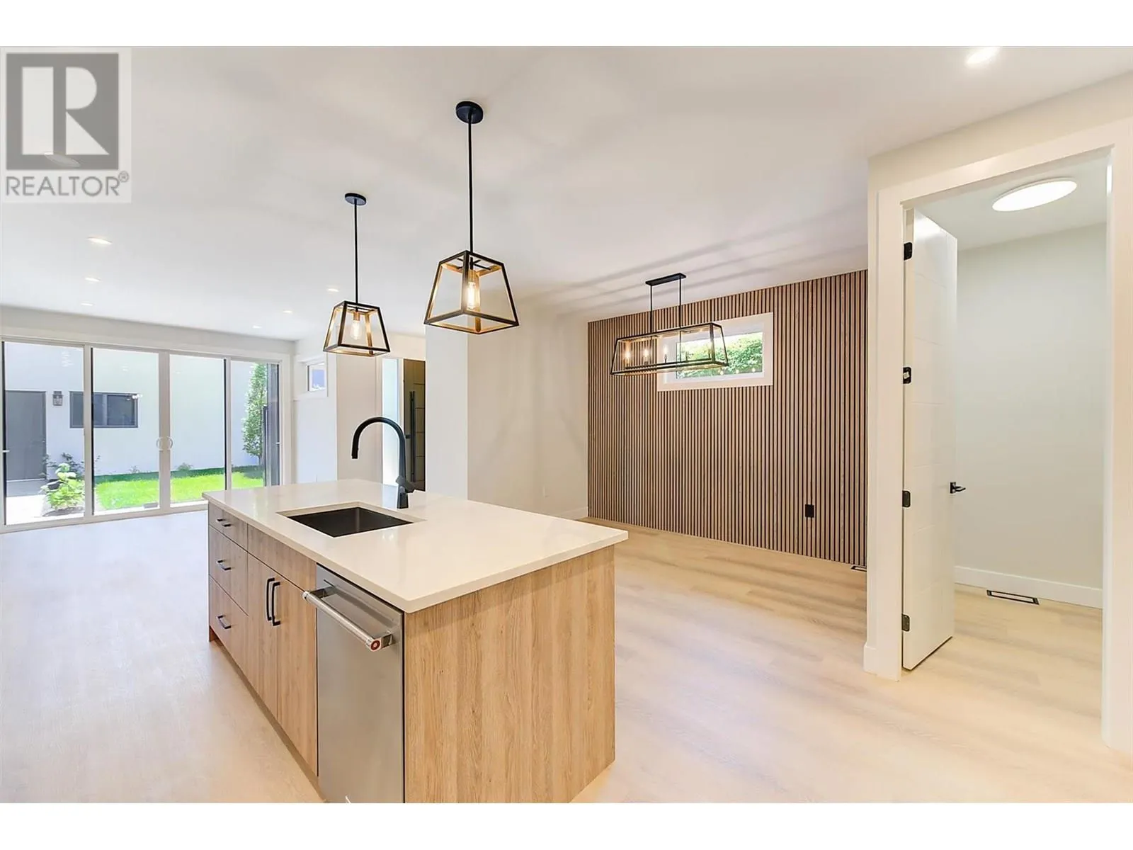 839 Lawson Avenue Unit# 3