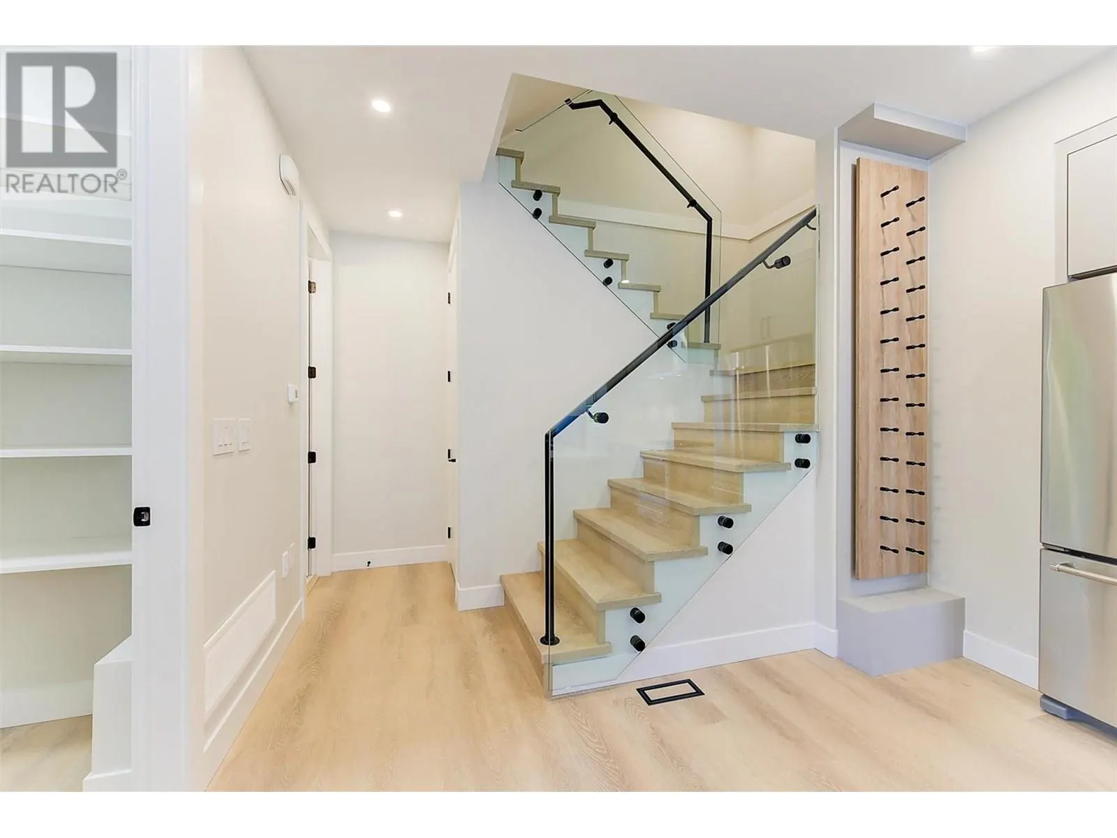 839 Lawson Avenue Unit# 3