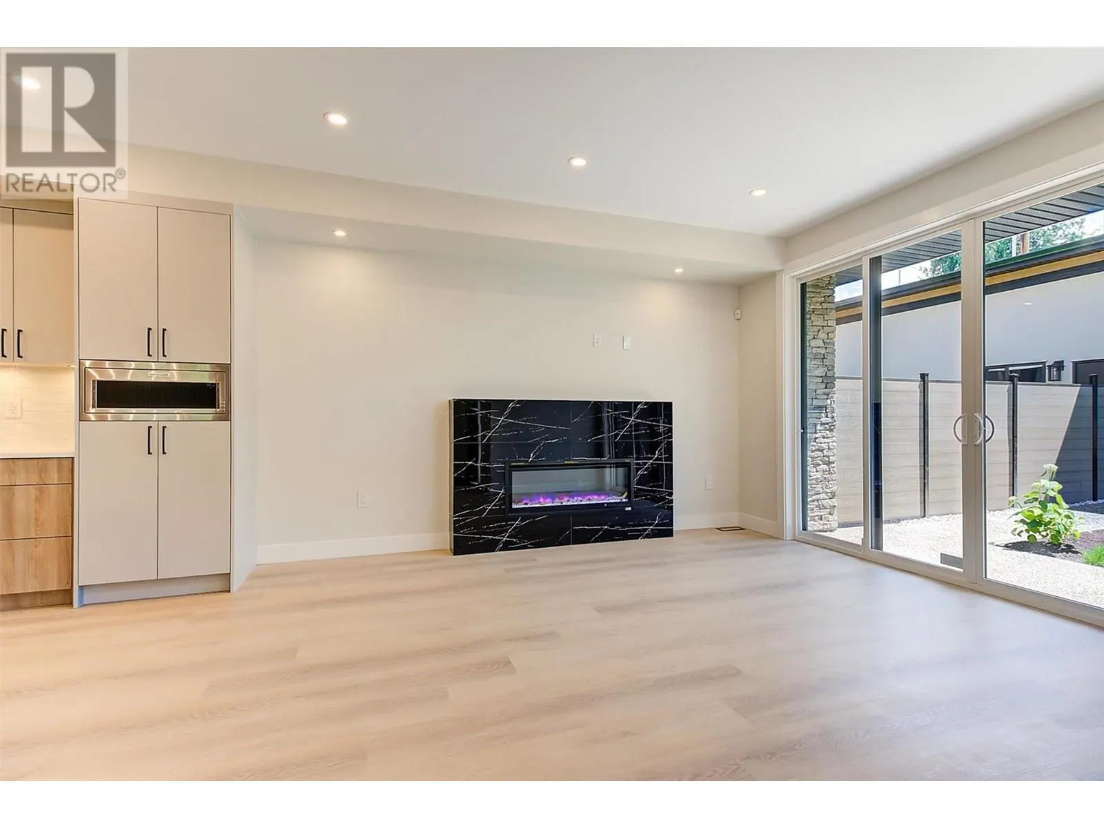 839 Lawson Avenue Unit# 3