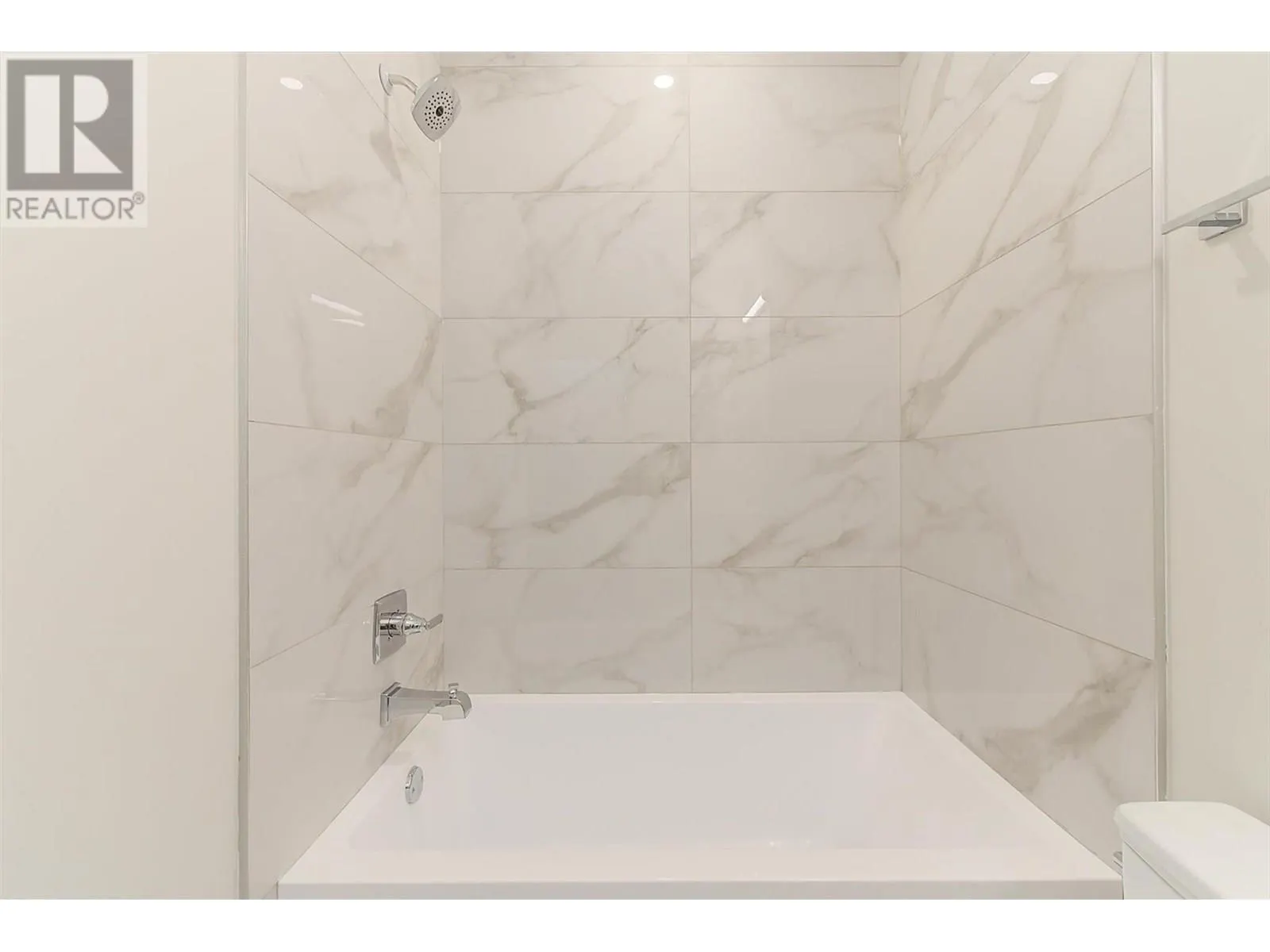 839 Lawson Avenue Unit# 3