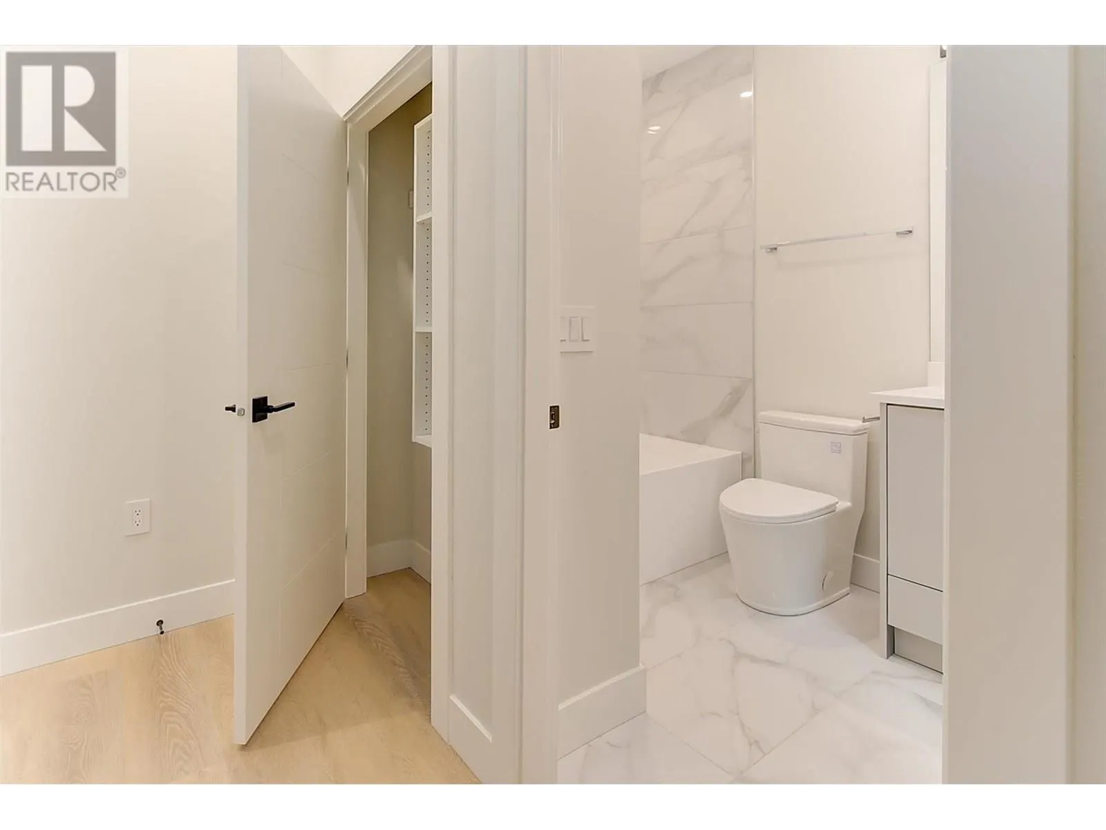 839 Lawson Avenue Unit# 3
