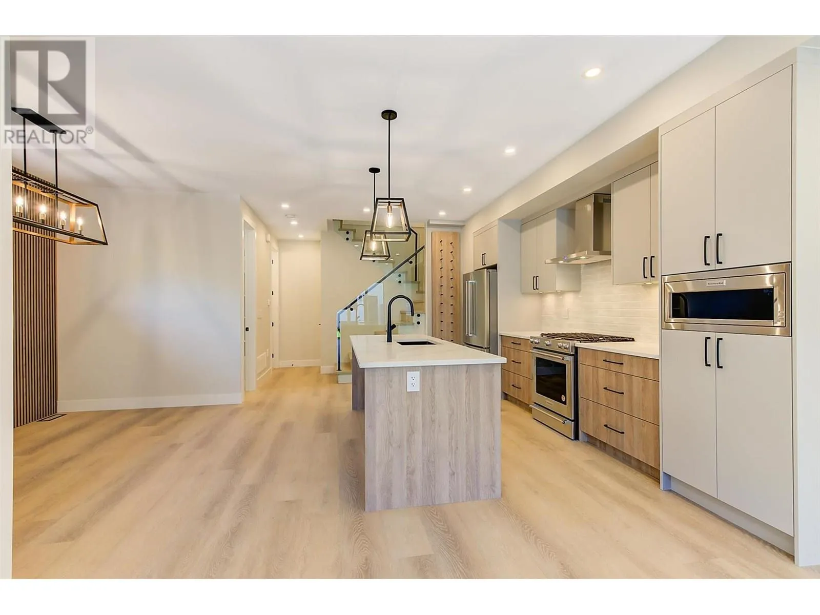 839 Lawson Avenue Unit# 3