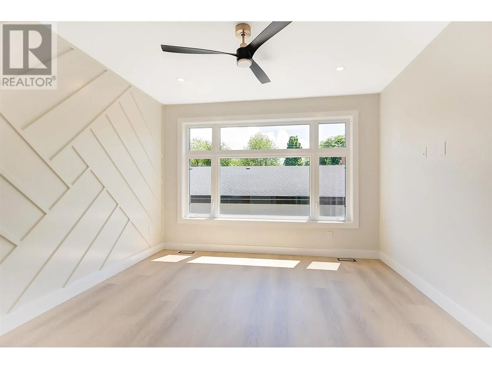 839 Lawson Avenue Unit# 3