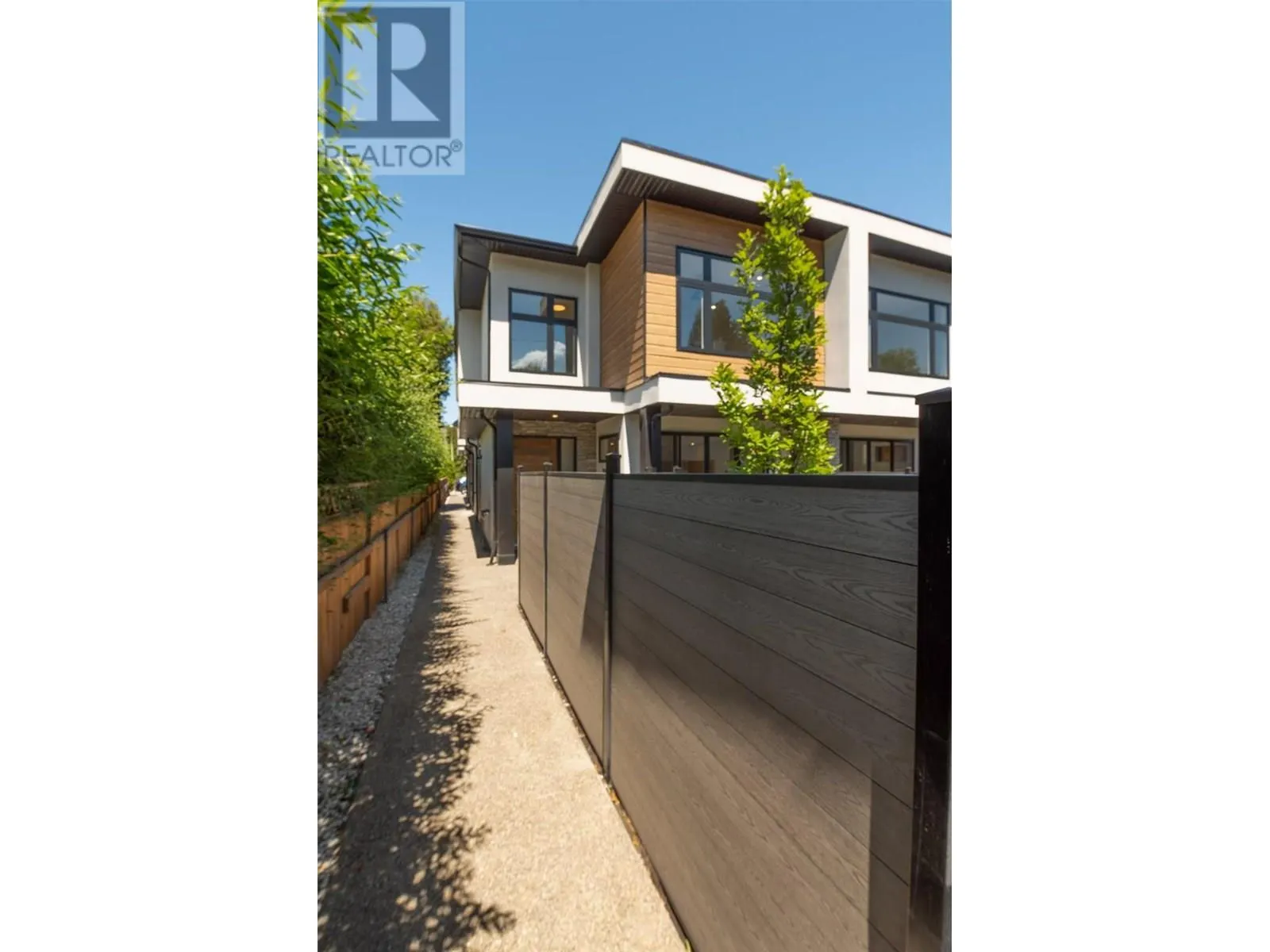 839 Lawson Avenue Unit# 3