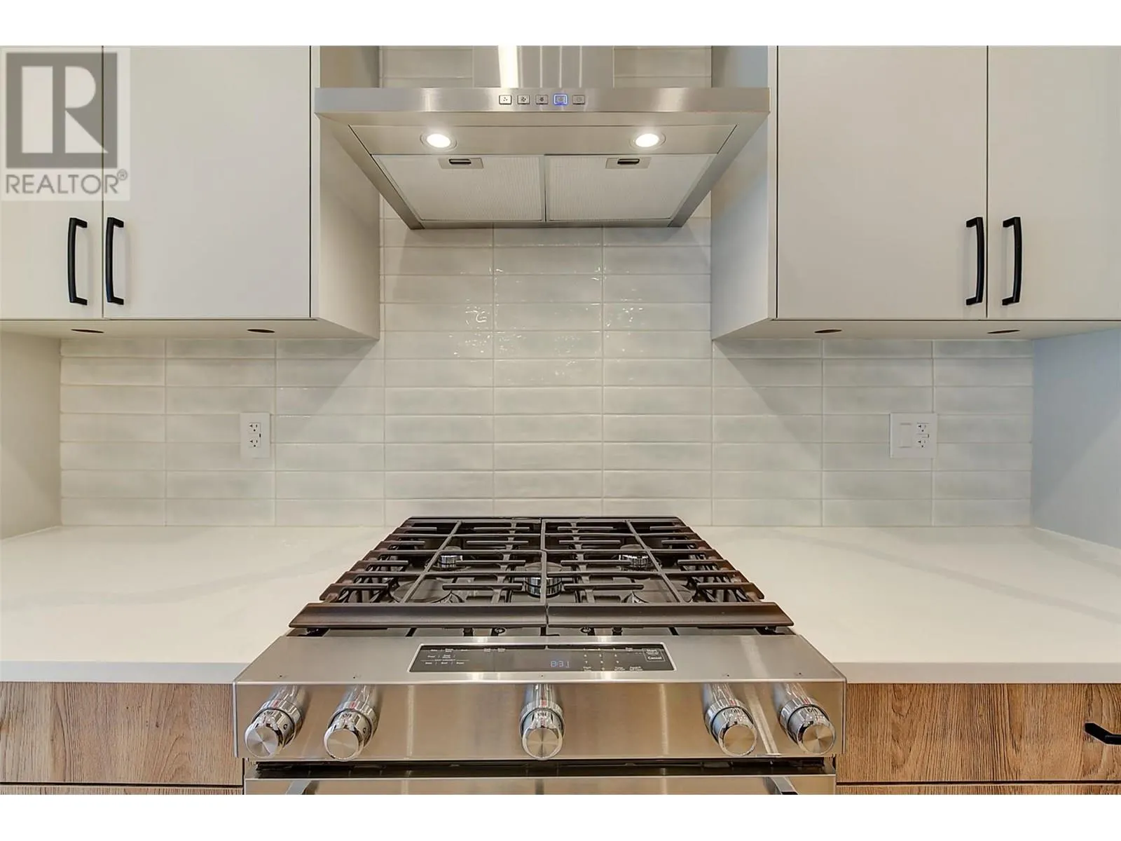 839 Lawson Avenue Unit# 4