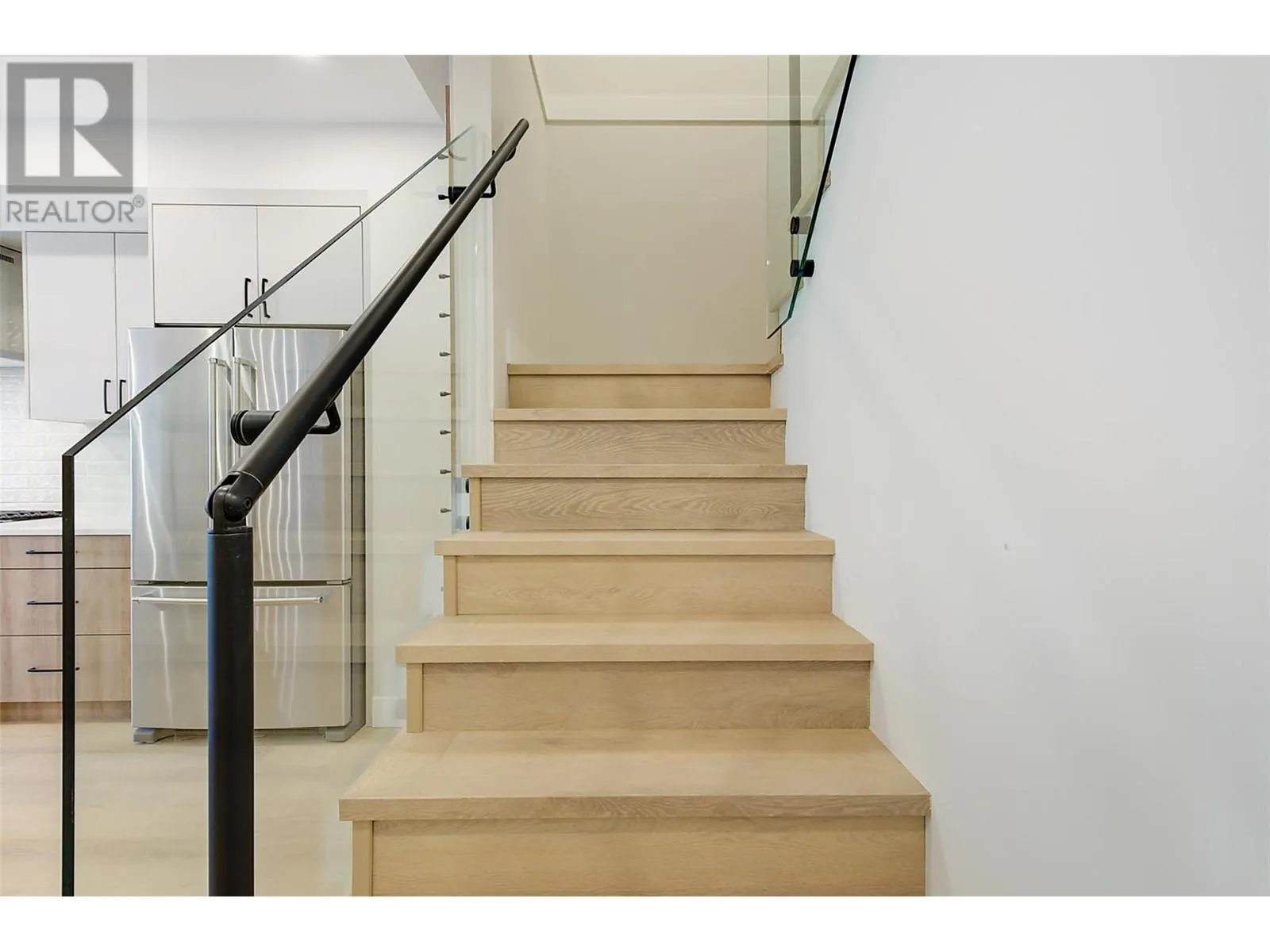 839 Lawson Avenue Unit# 4