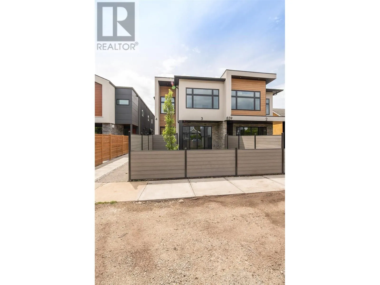 839 Lawson Avenue Unit# 4