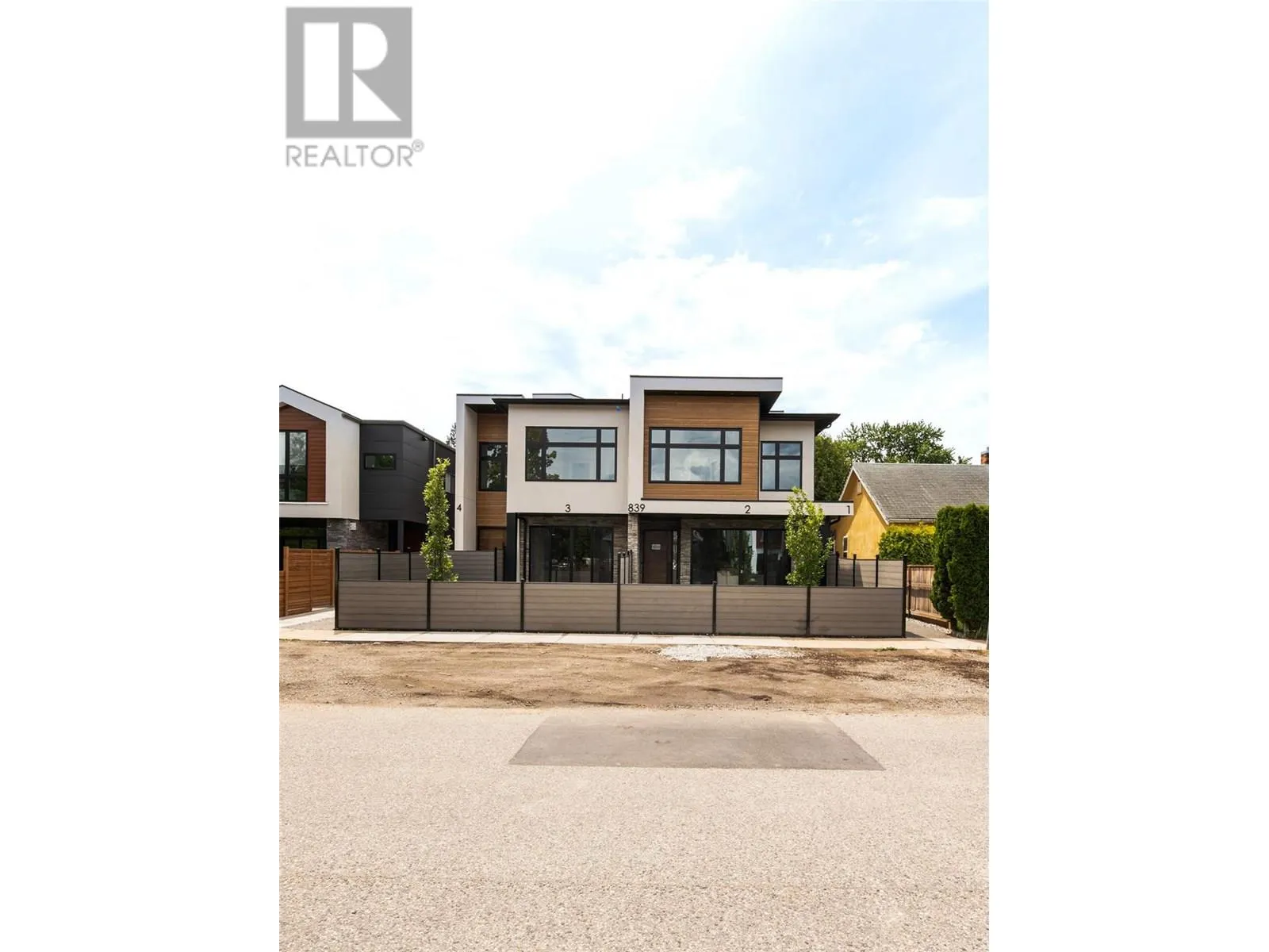 839 Lawson Avenue Unit# 4