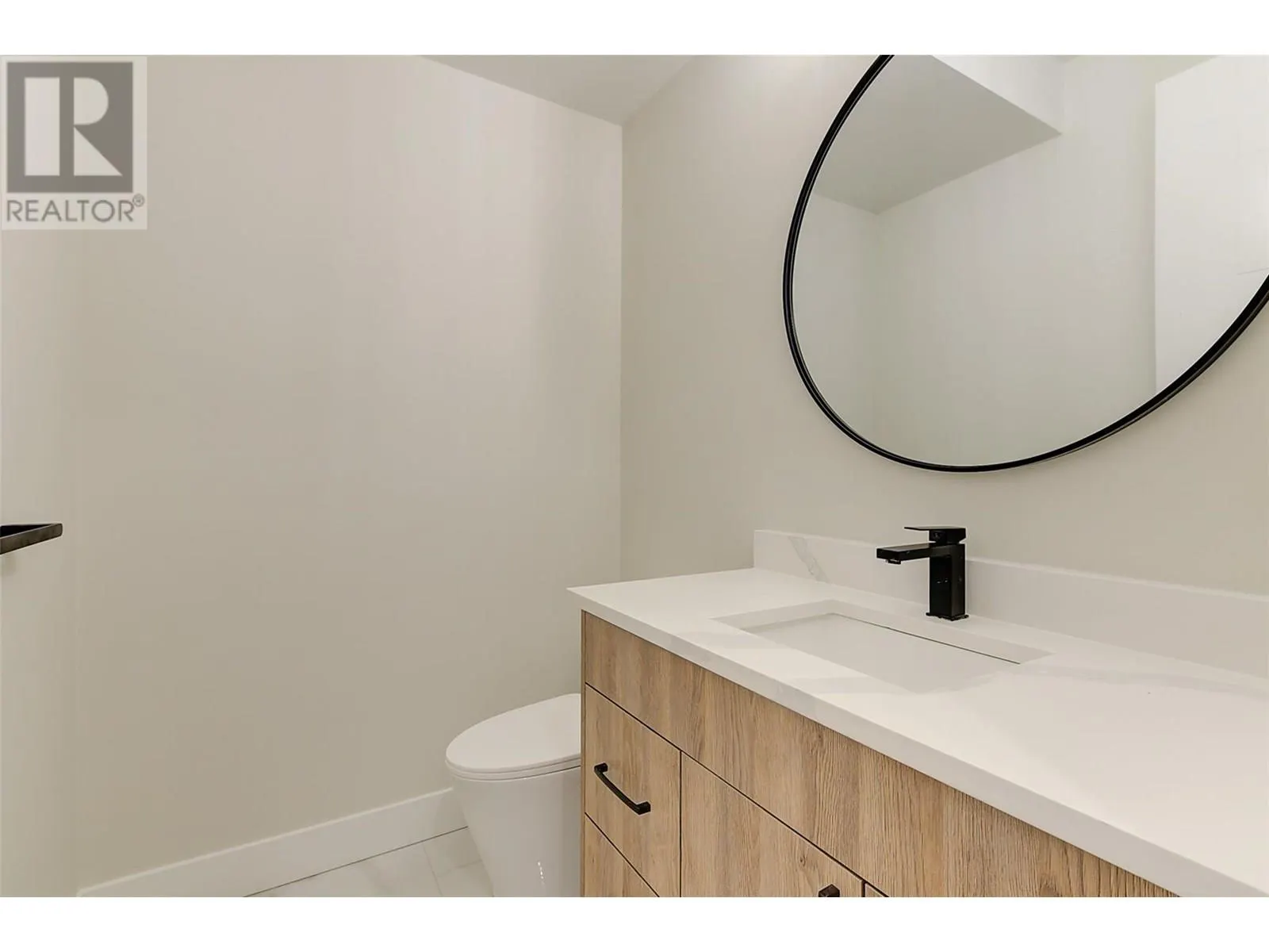 839 Lawson Avenue Unit# 4