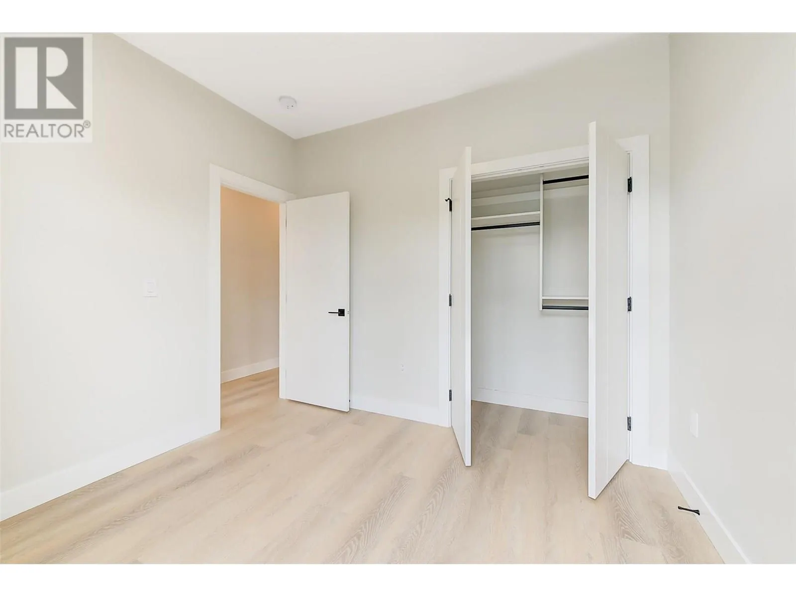 839 Lawson Avenue Unit# 4
