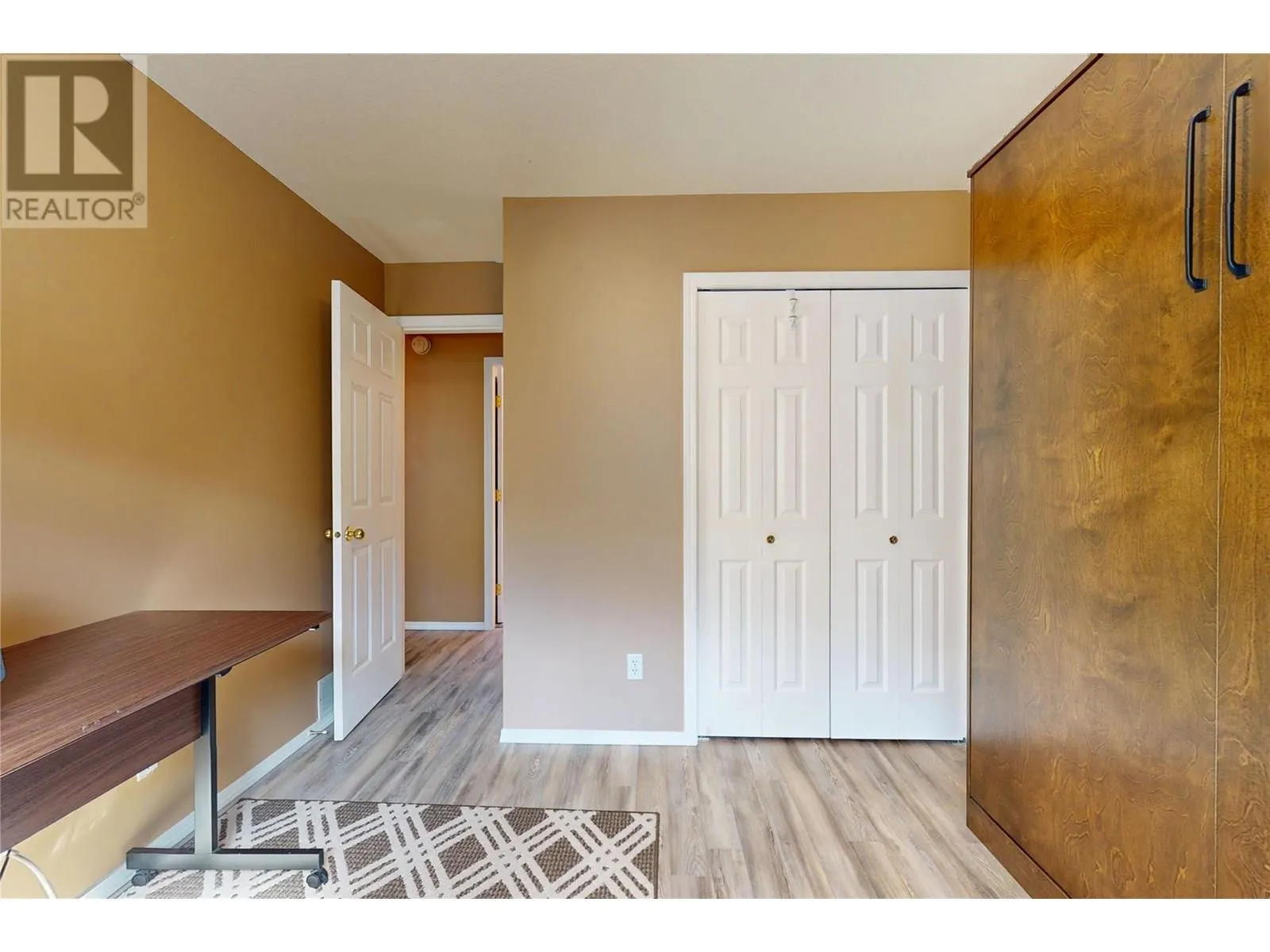555 Glenmeadows Road Unit# 41