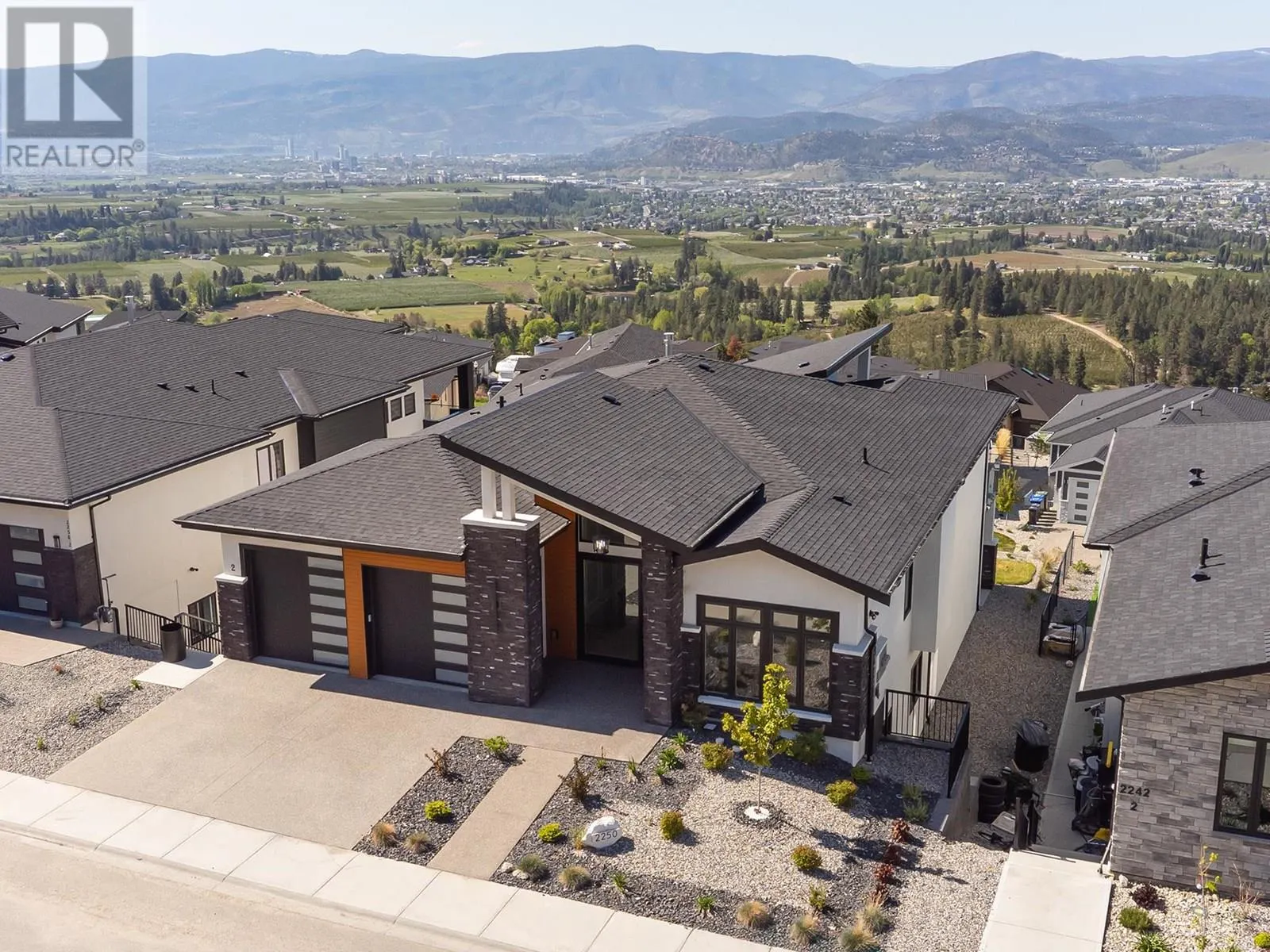 2250 Lavetta Drive
