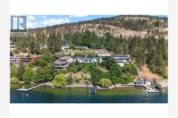 1876 Dewdney Road