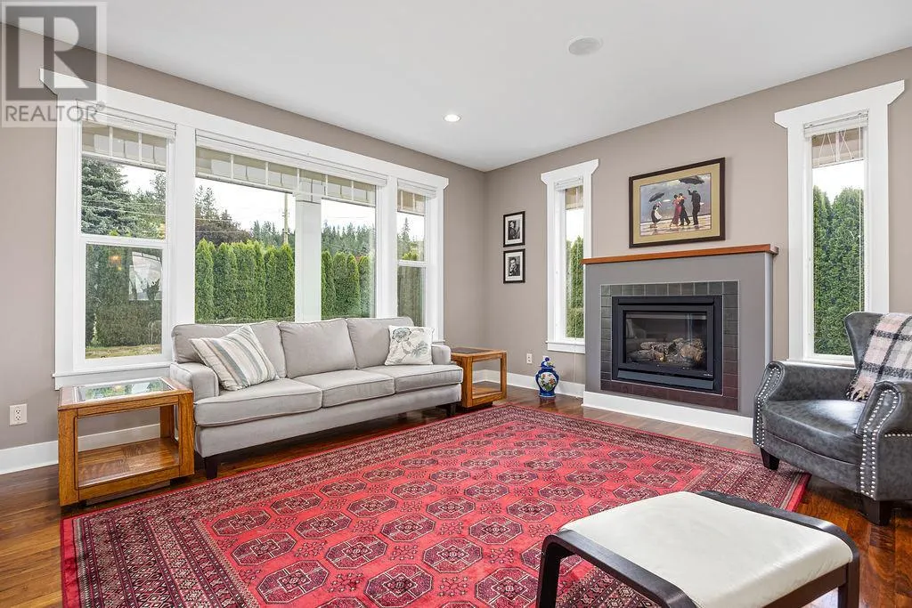4537 Lansdowne Road