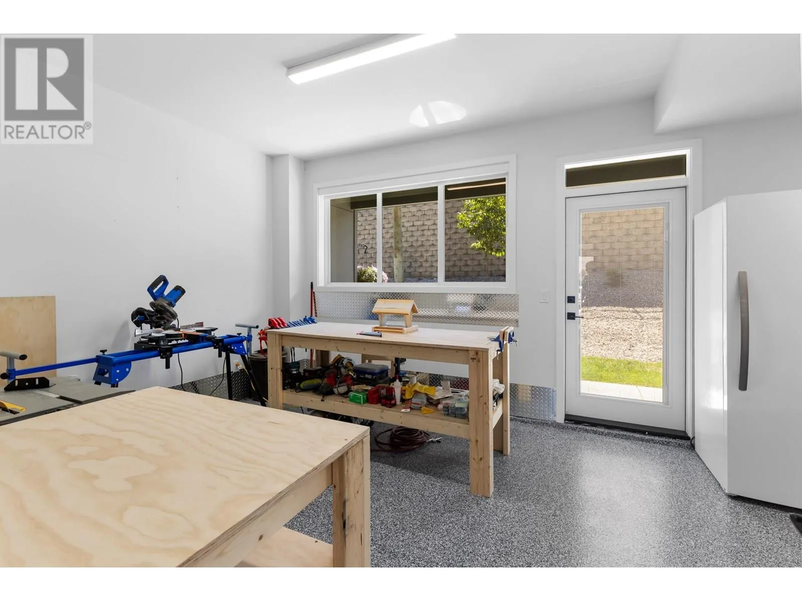 8000 Vedette Drive Unit# 48