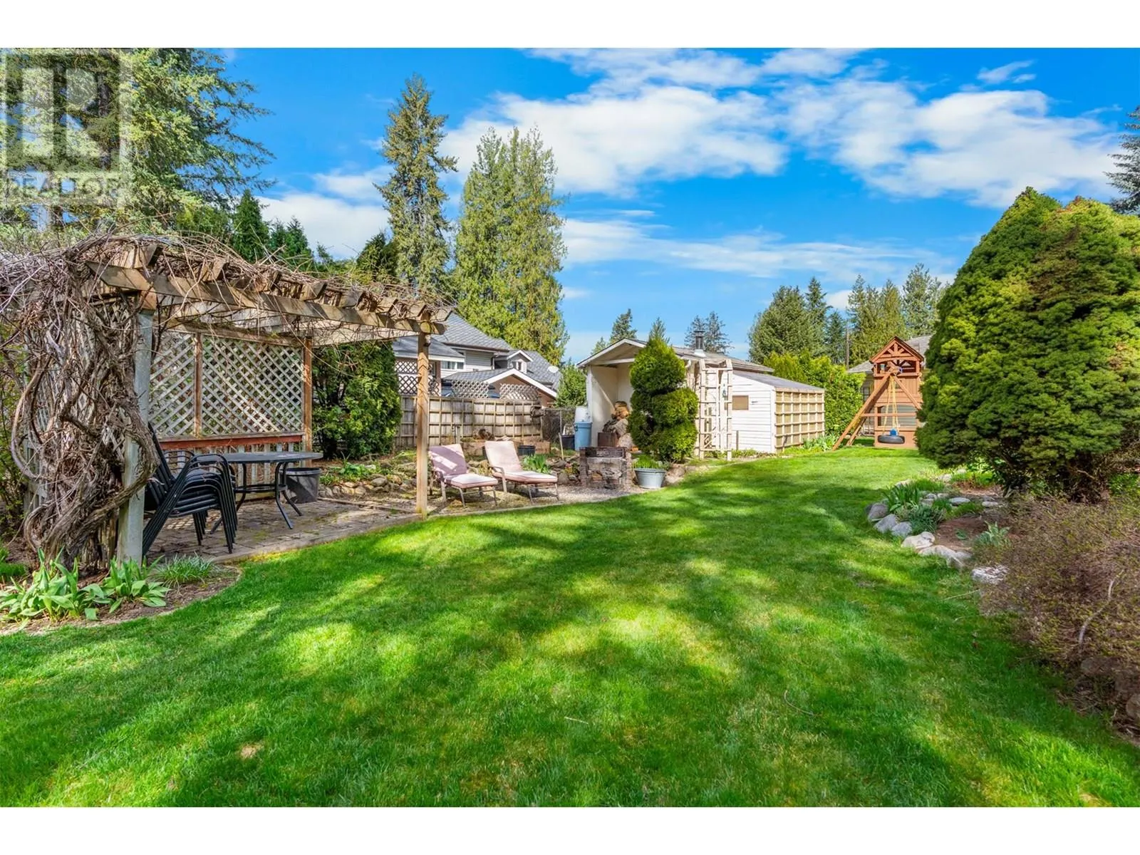 3445 Sidney Crescent