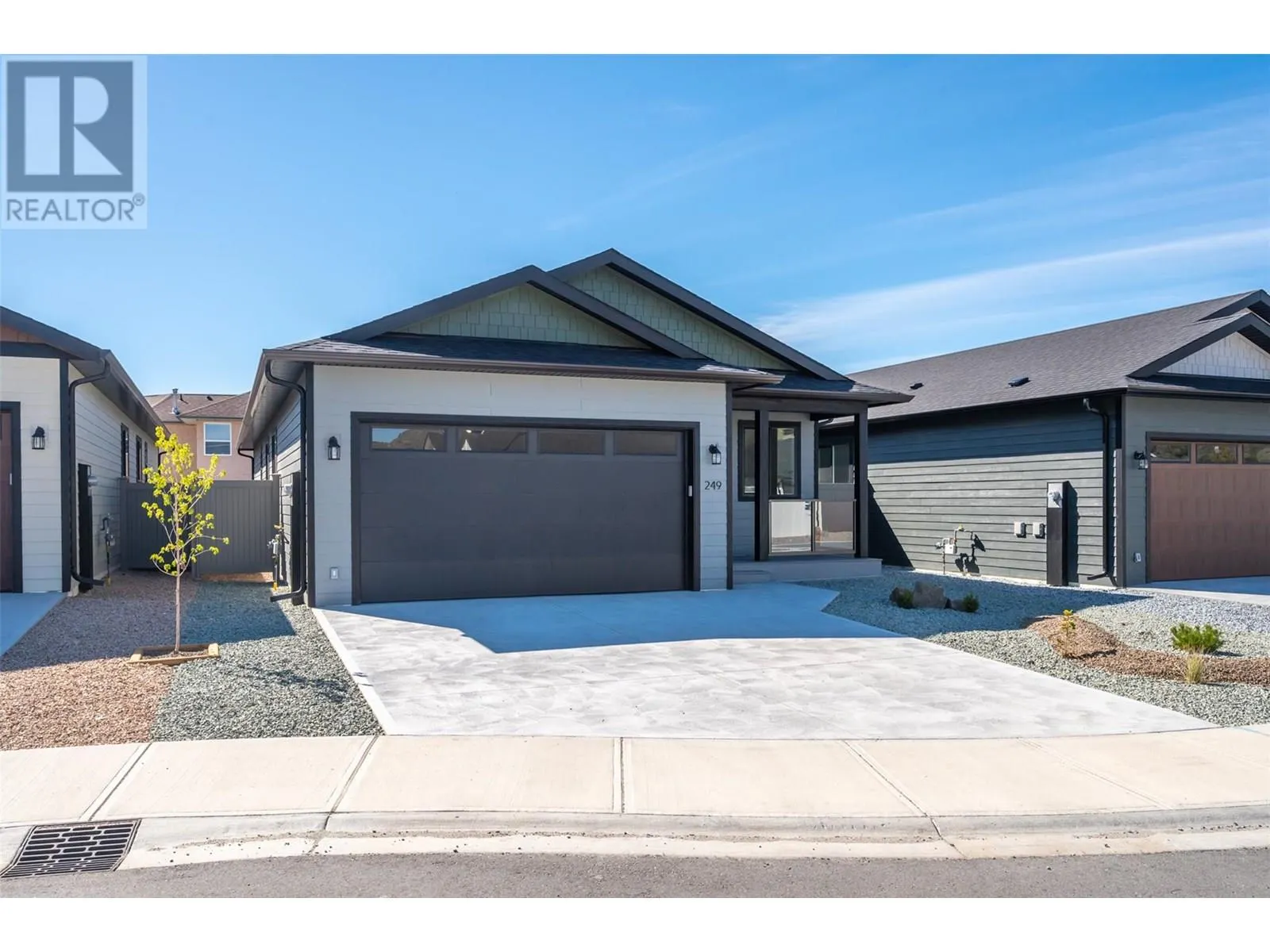249 BENTGRASS Avenue