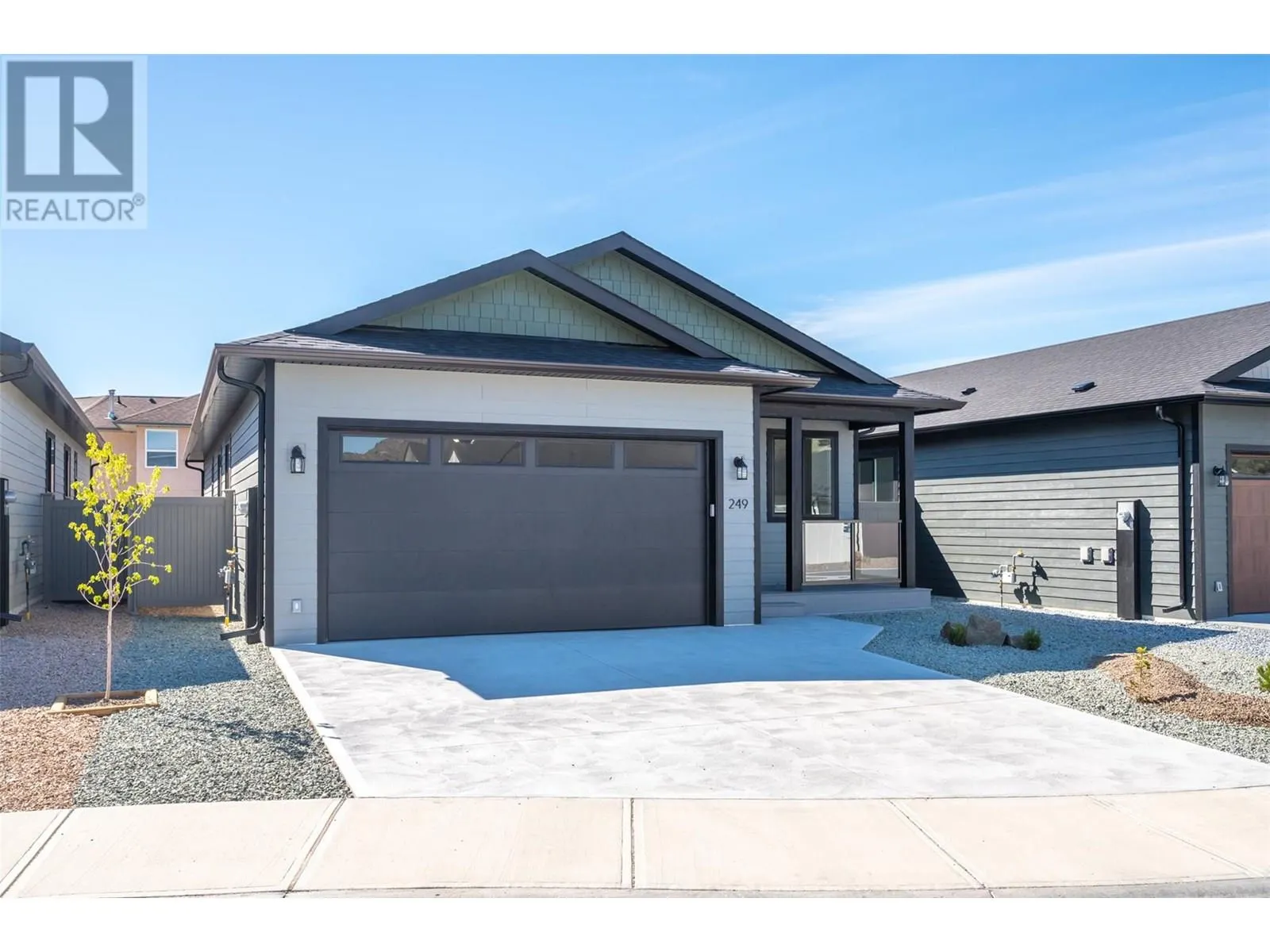 249 BENTGRASS Avenue