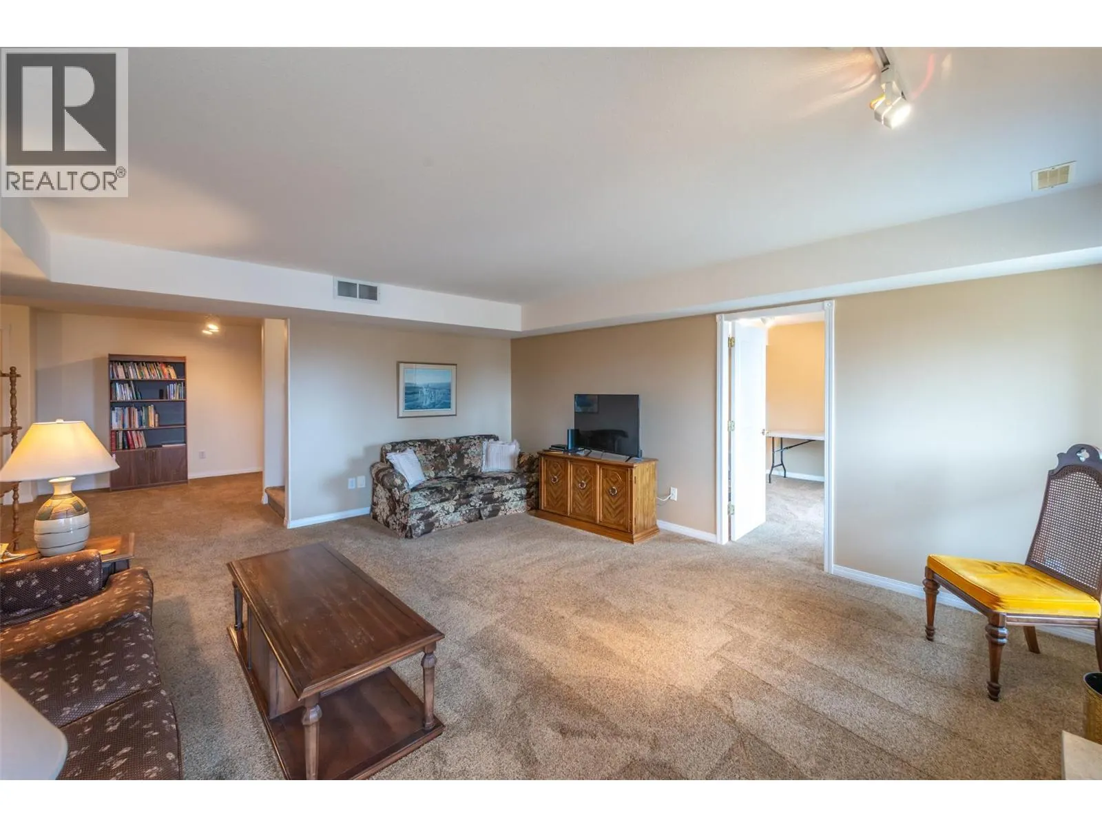 156 Gardner Court