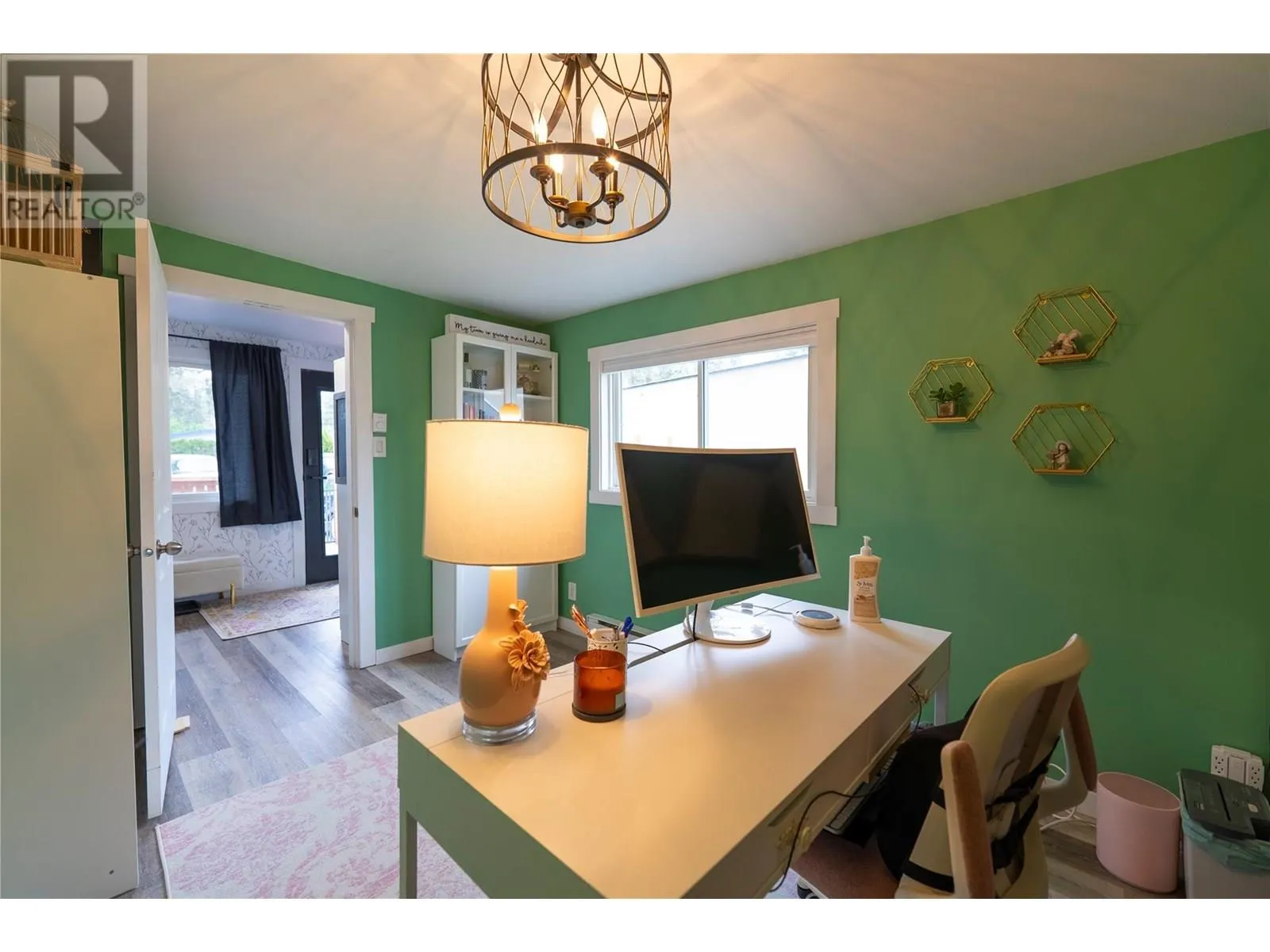 1860 Boucherie Road Unit# 108