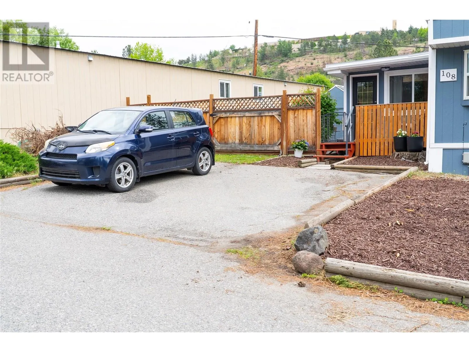 1860 Boucherie Road Unit# 108