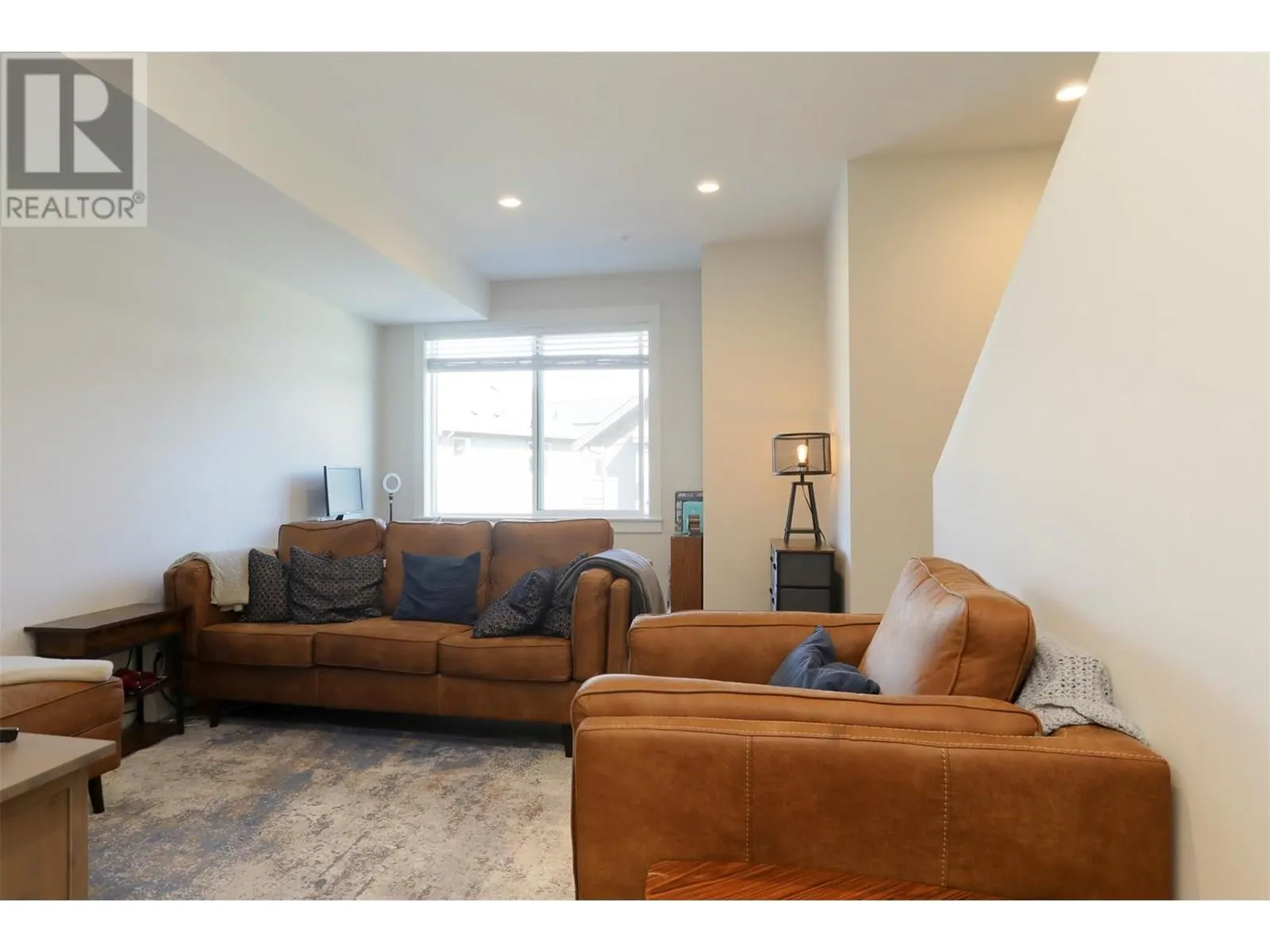 12840 Stillwater Court Unit# 19