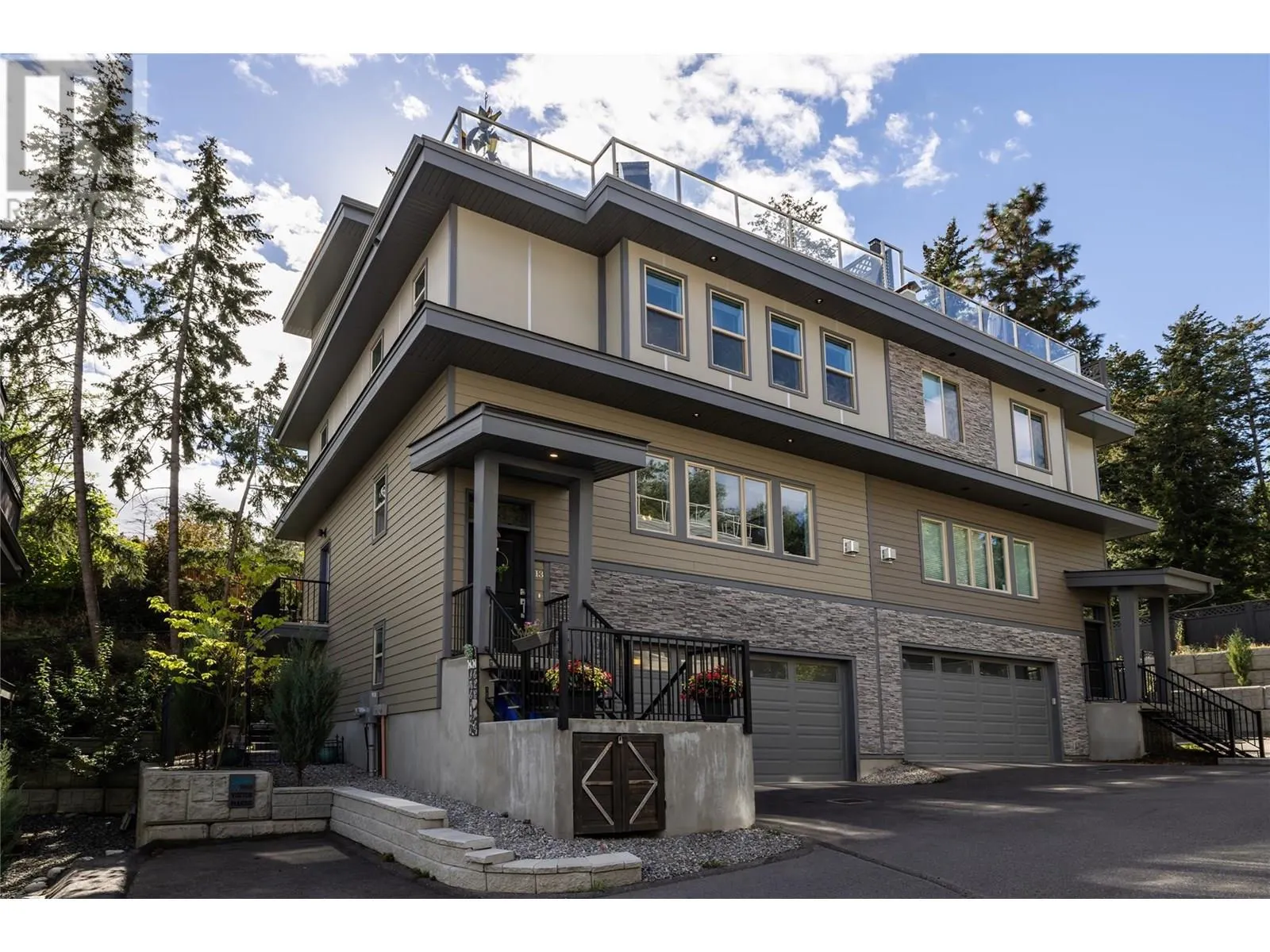2893 Robinson Road Unit# 13