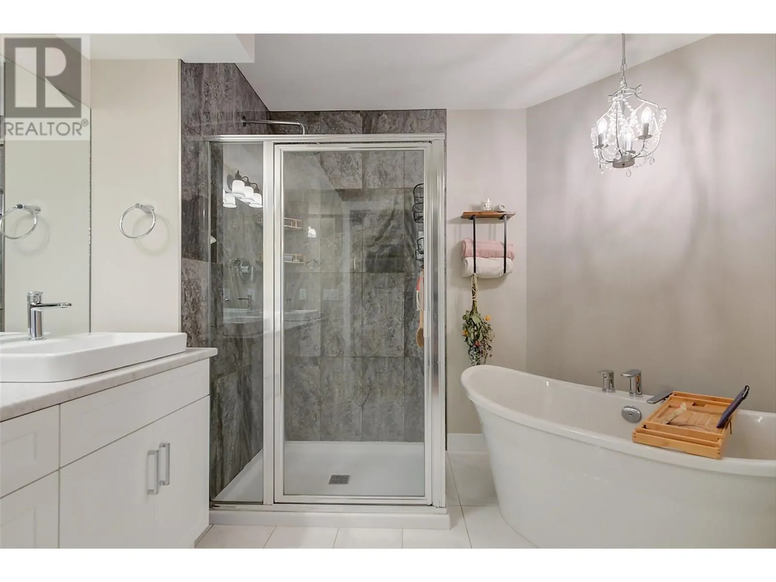 2893 Robinson Road Unit# 13