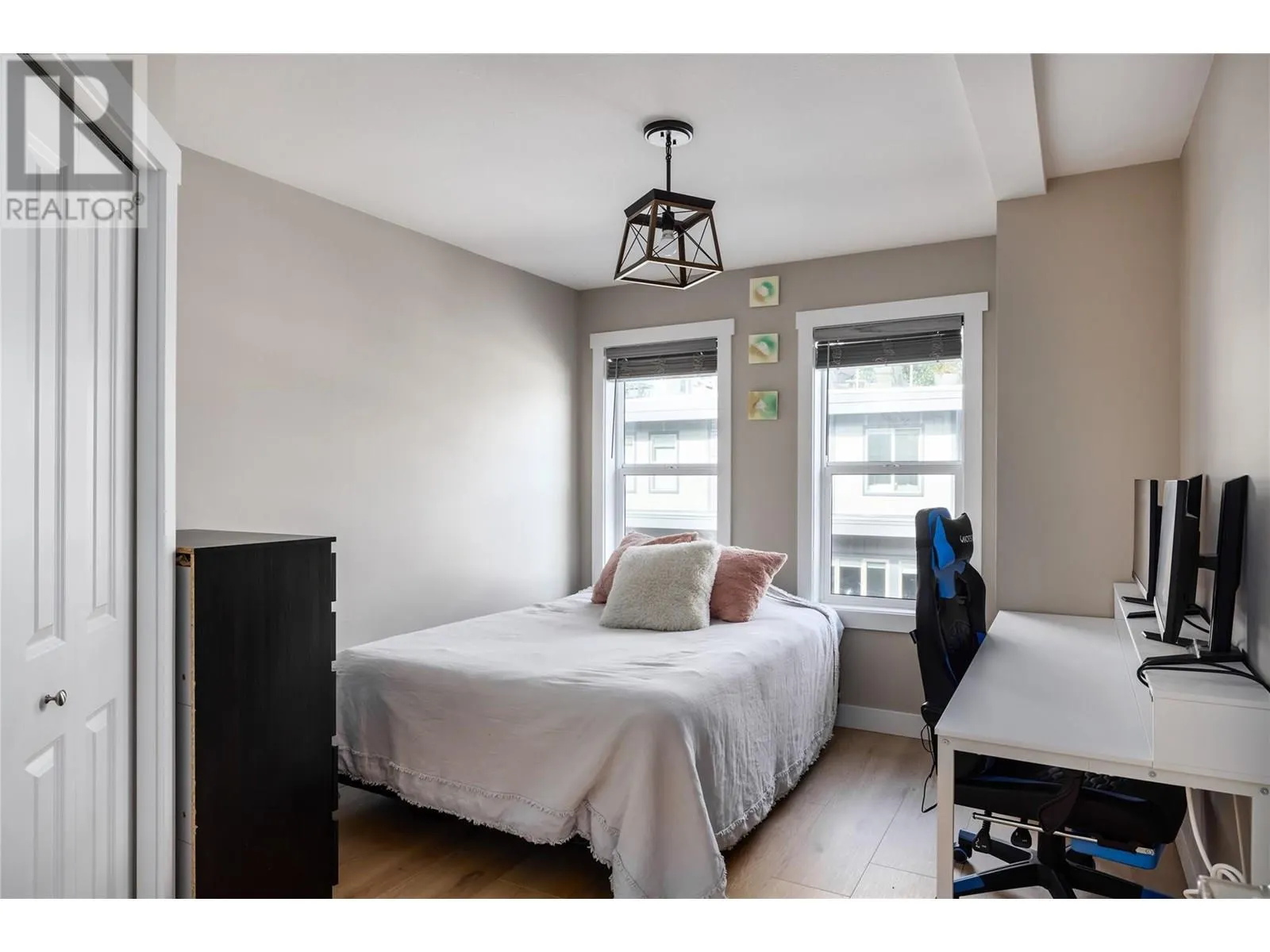 2893 Robinson Road Unit# 13