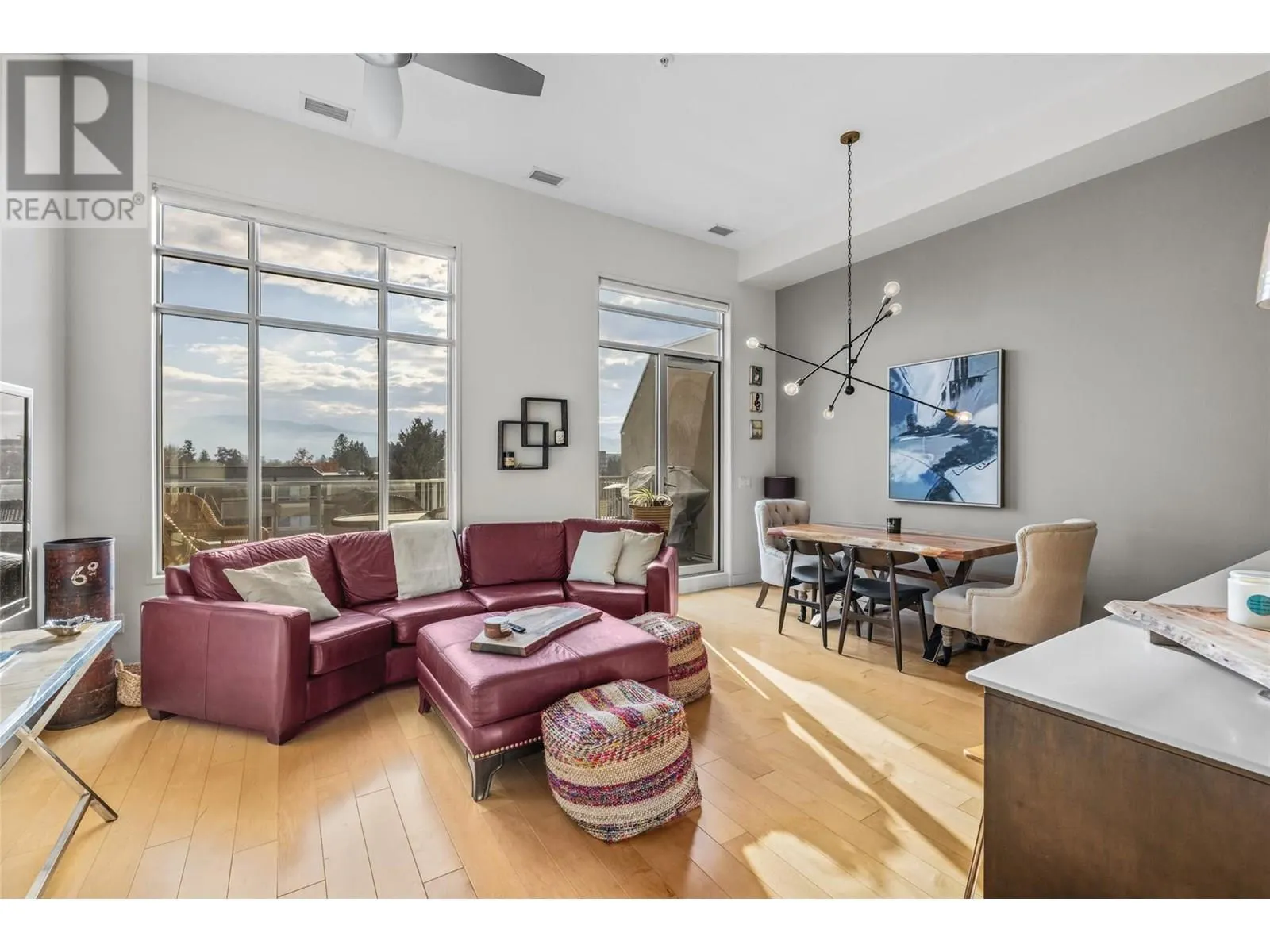 1495 Graham Street Unit# 406