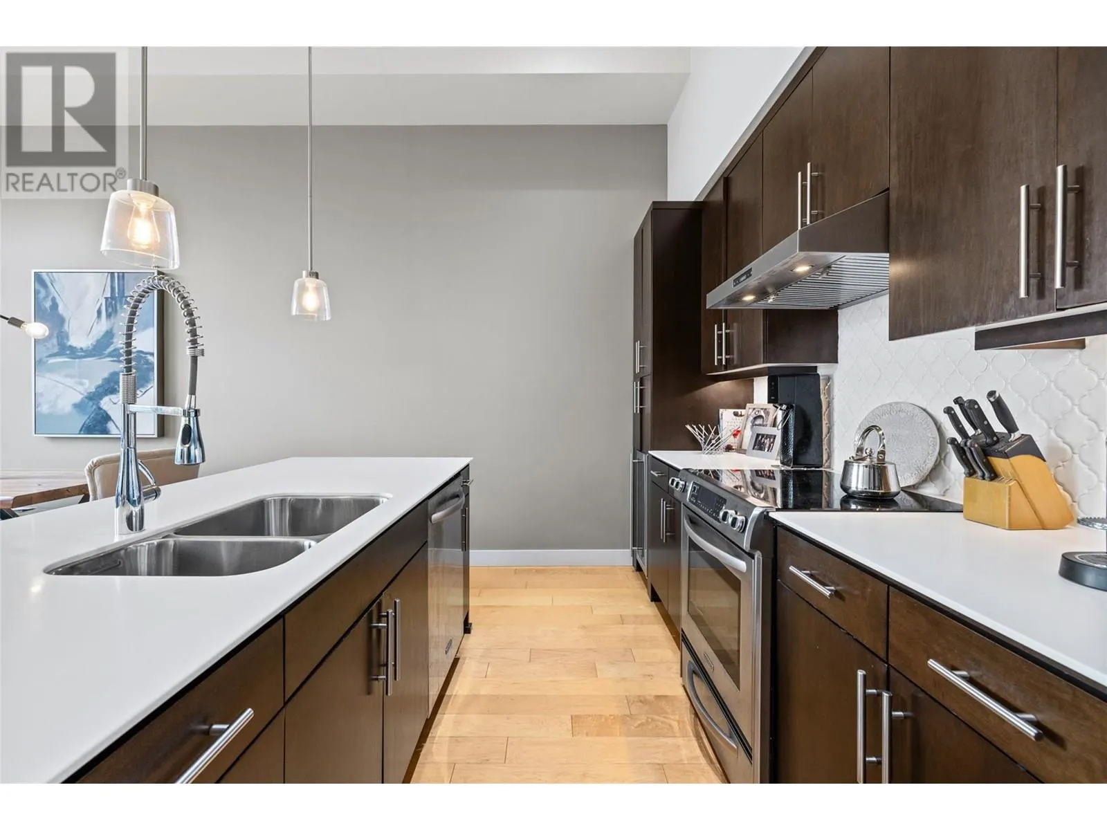 1495 Graham Street Unit# 406