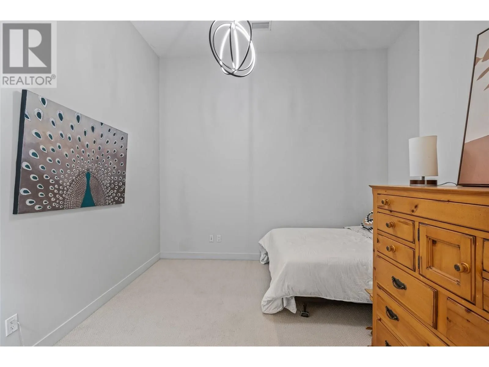 1495 Graham Street Unit# 406