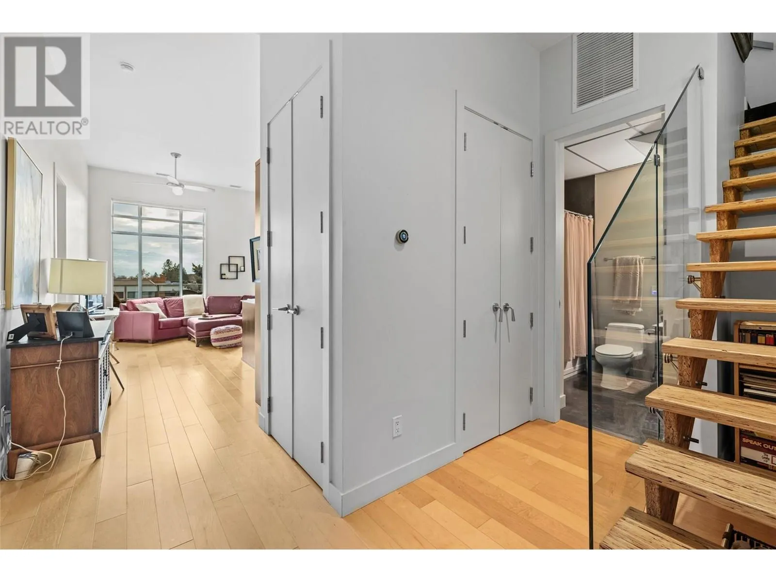1495 Graham Street Unit# 406