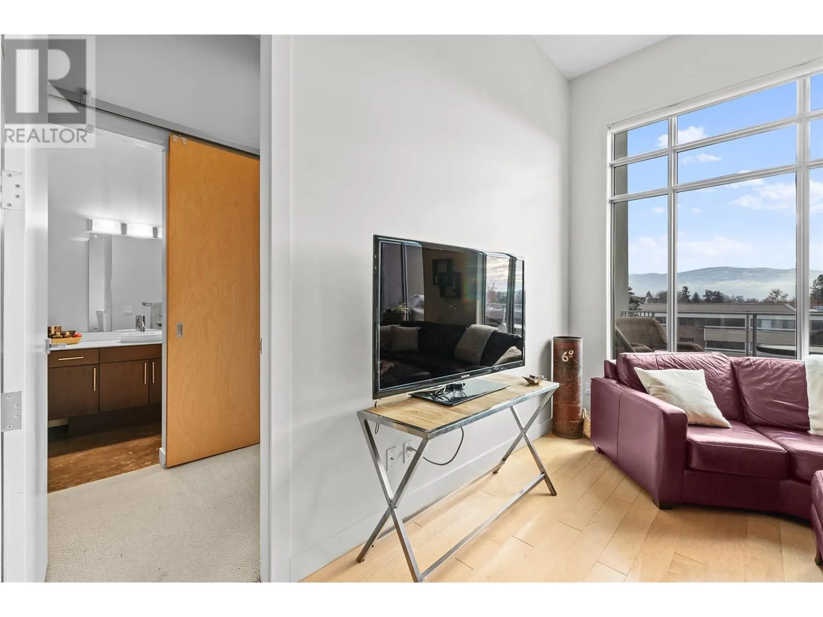 1495 Graham Street Unit# 406