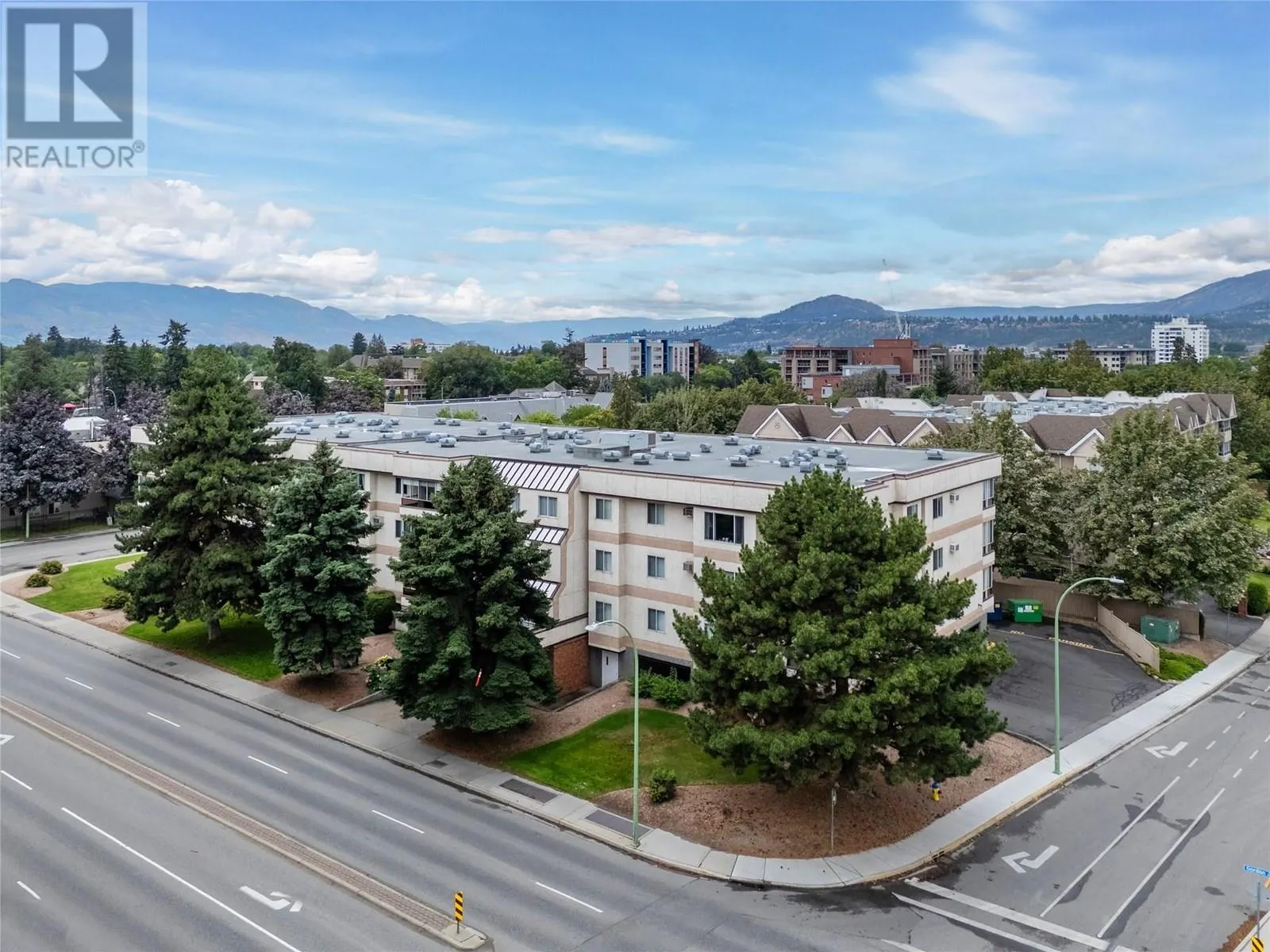 1610 Gordon Drive Unit# 207